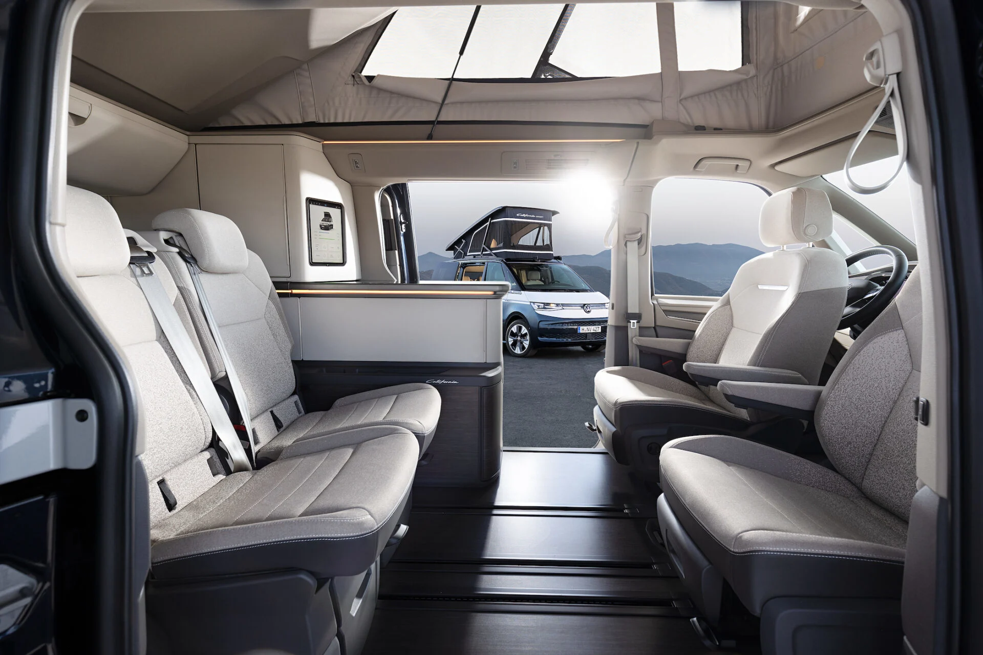 VW_T7_California_213292_v1_1774588345