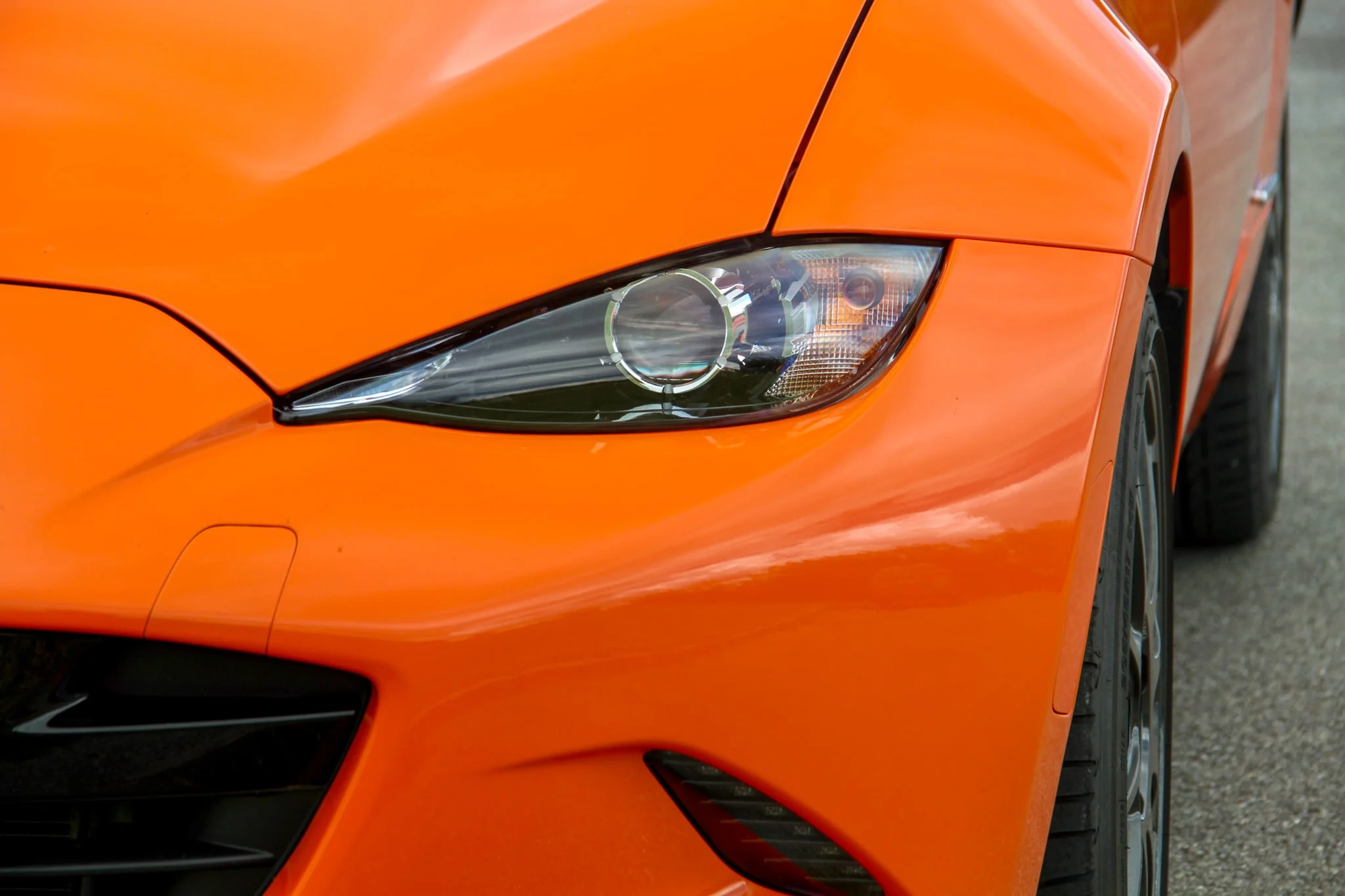 DUEL BMW vs Mazda282
