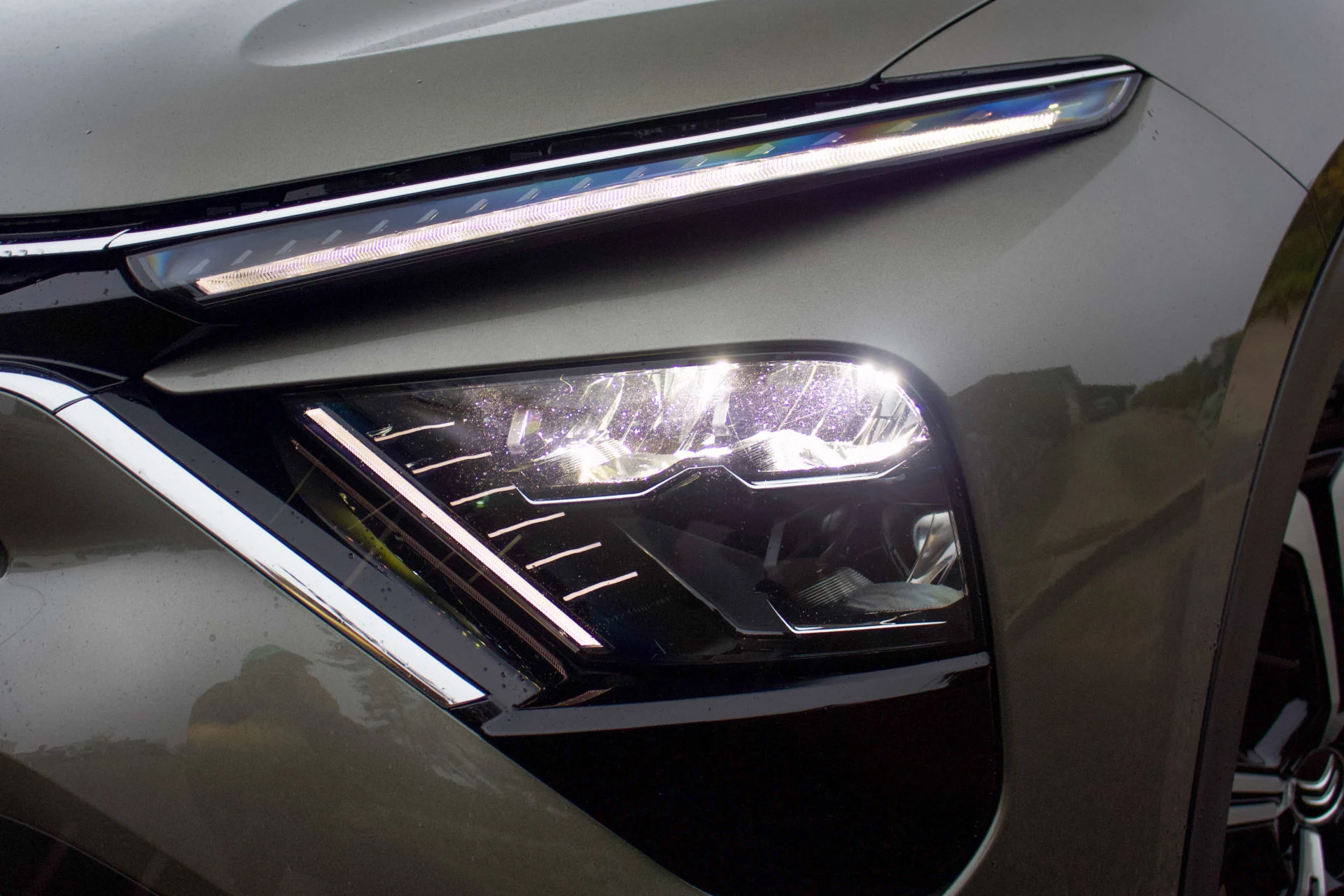 Kia Sportage vs. Citroen C5 X-20