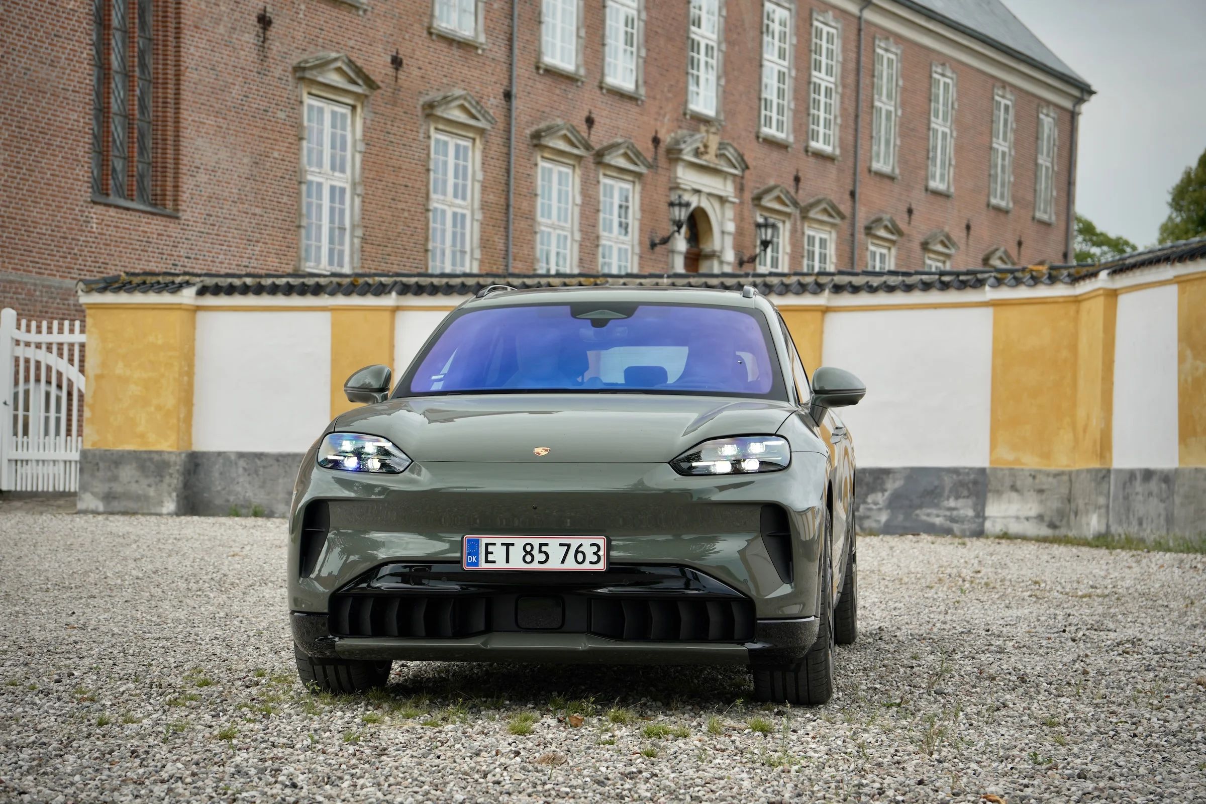 TEST Porsche Cayenne Electric 2228