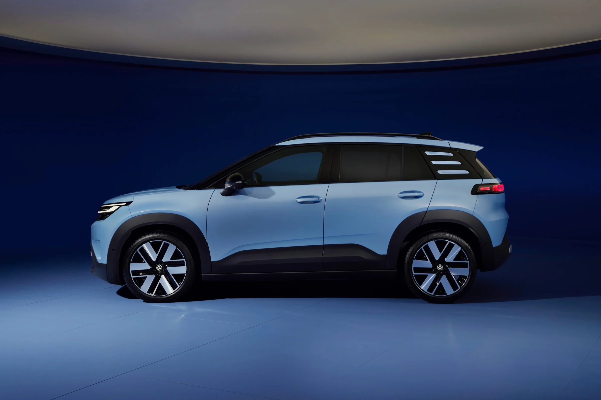 VW ID. Cross 14