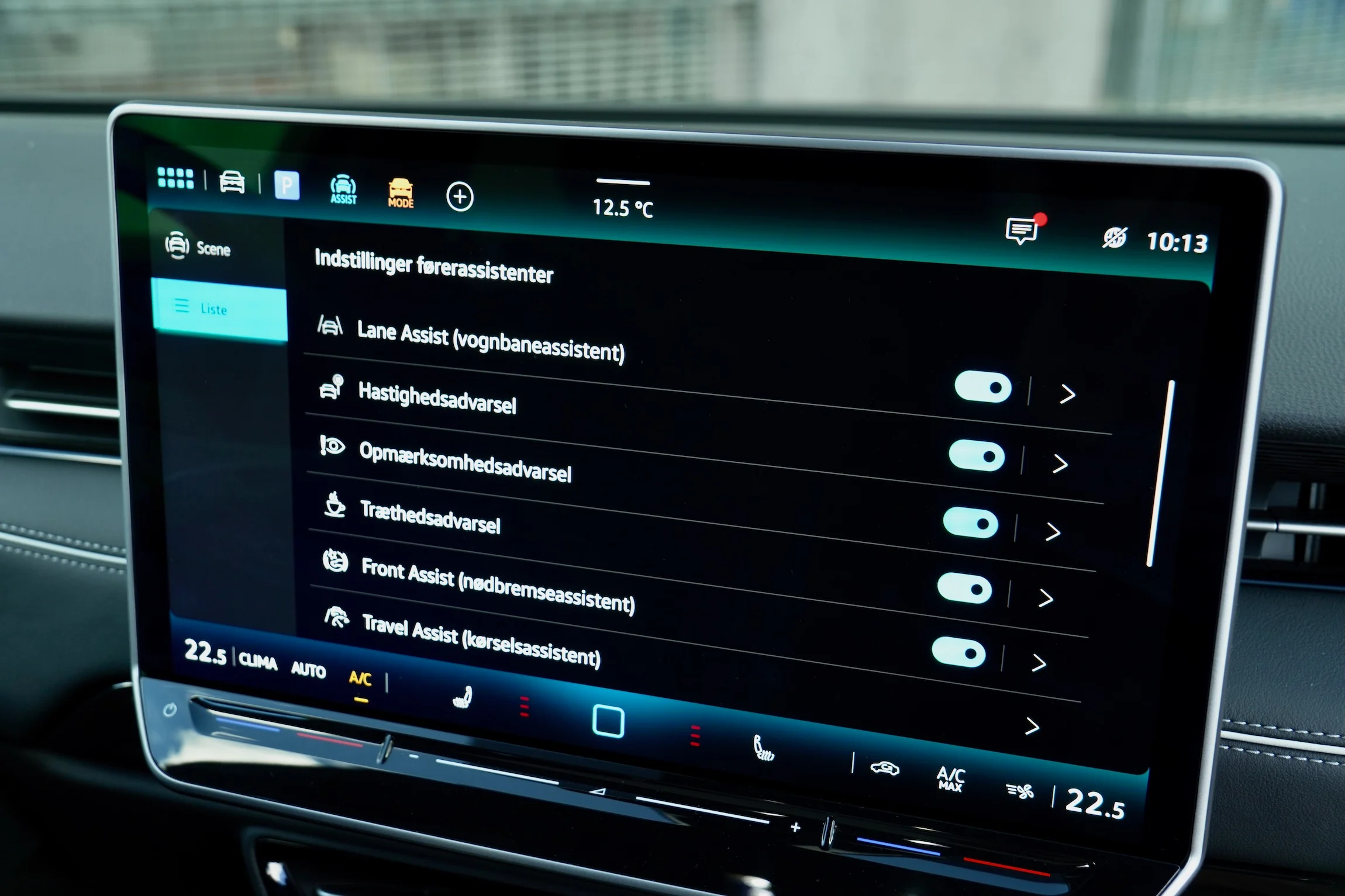 STORTEST Mazda 6e Tesla Model 3 VW ID.7 MBB5224