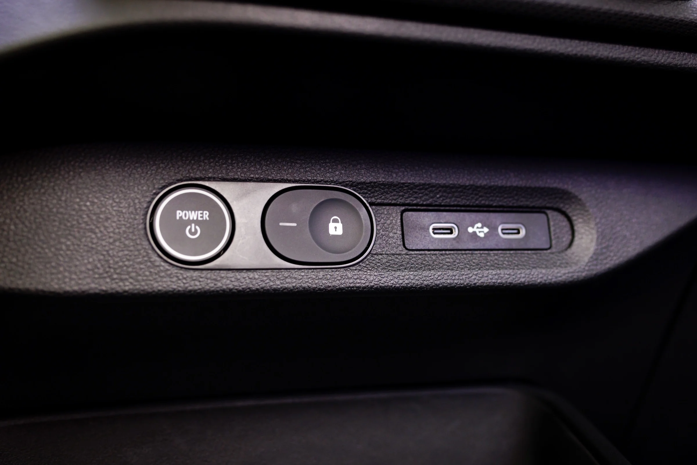 Renault Twingo E-Tech 00003896 0029