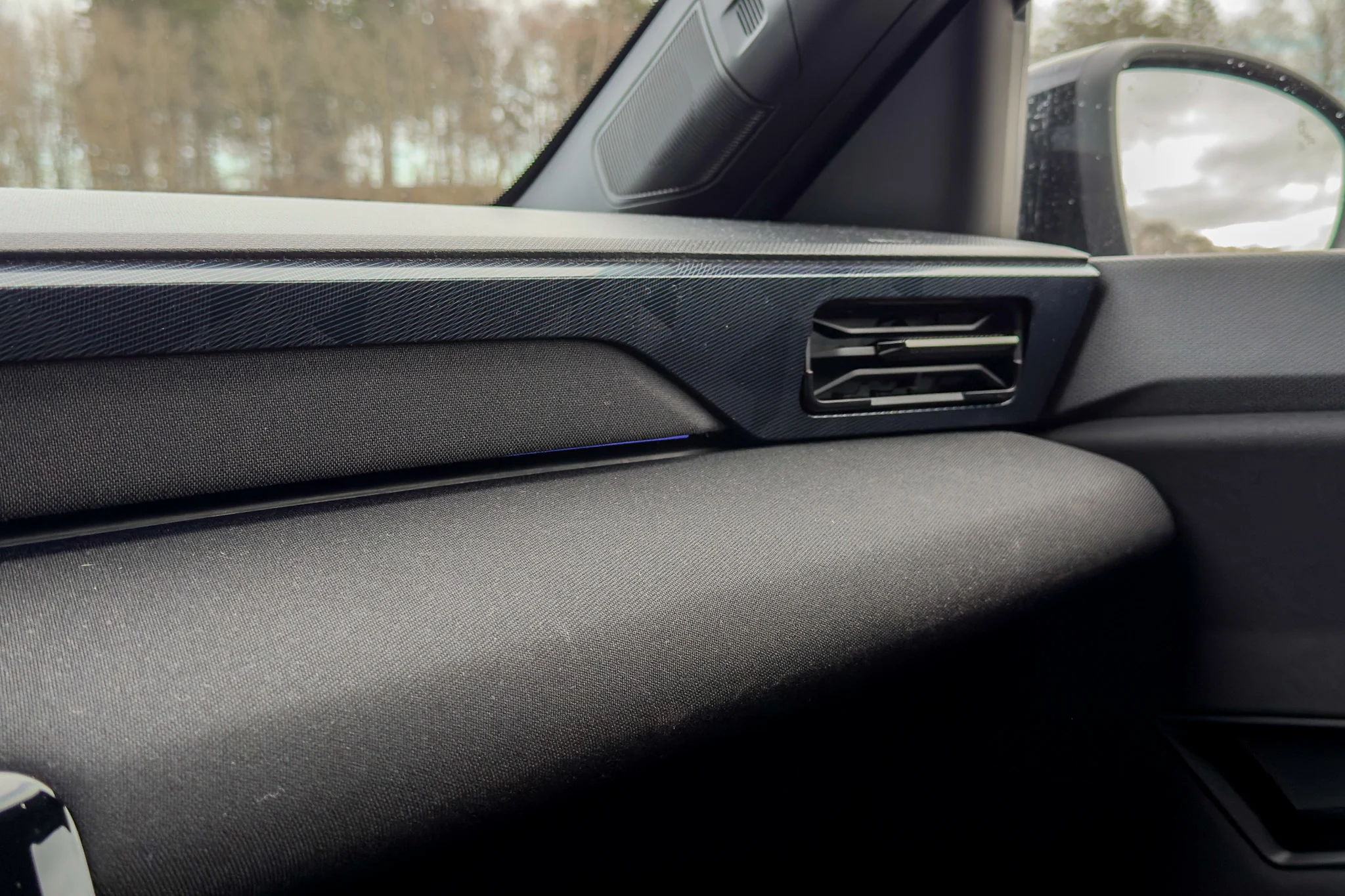 Nissan Micra-interiør--9