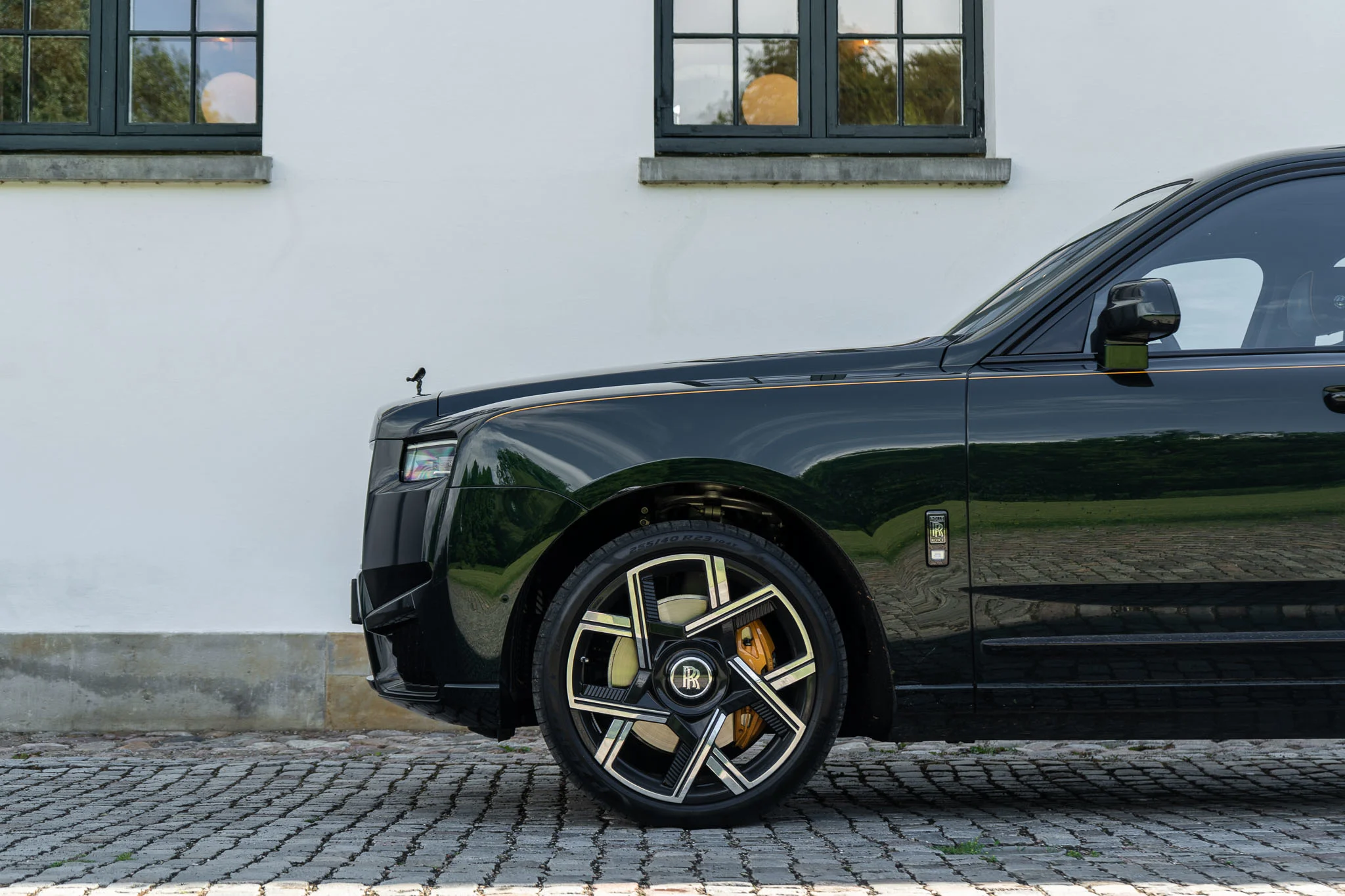 Rolls Royce Cullinan-26