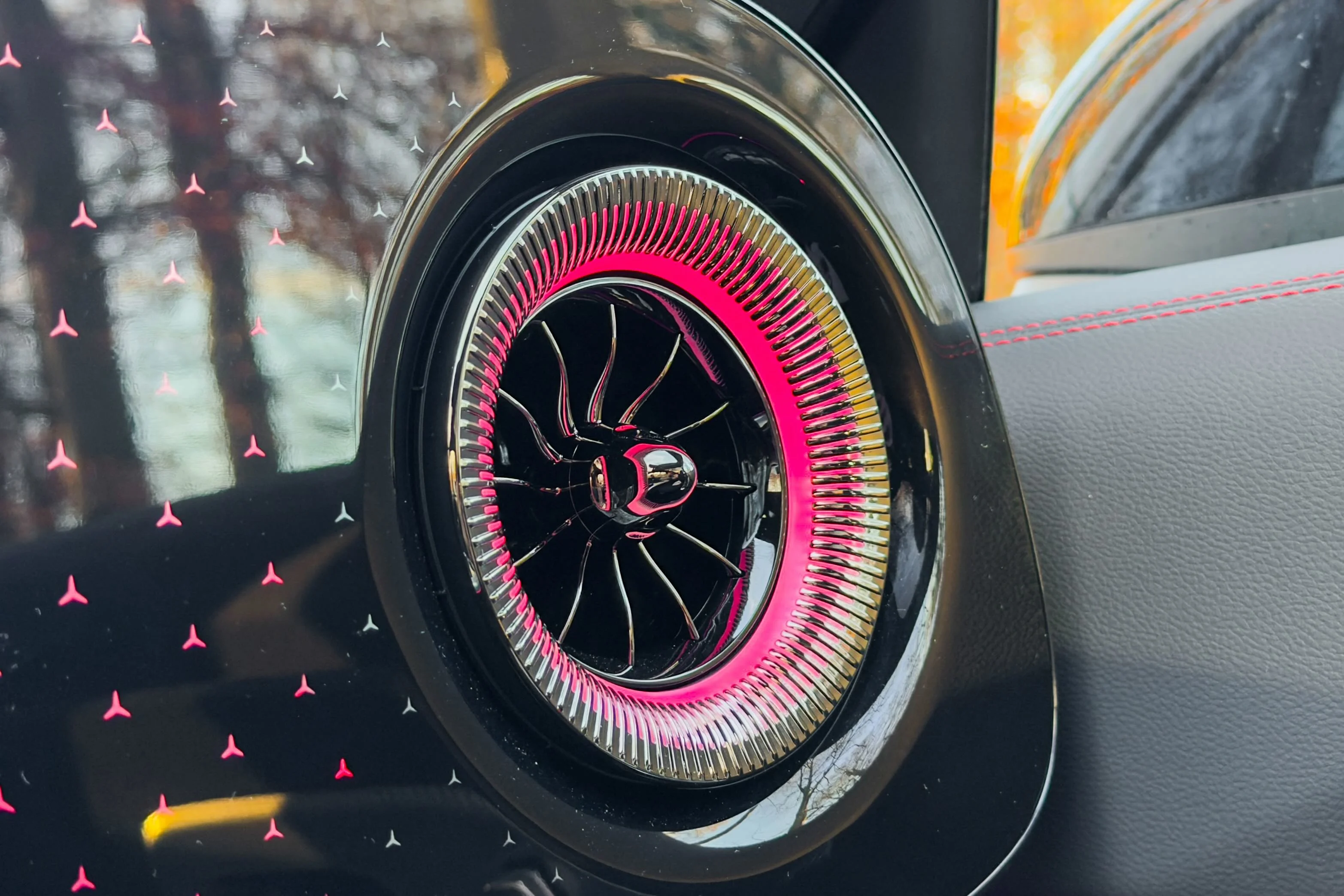 Mercedes-Benz CLA EQ-17