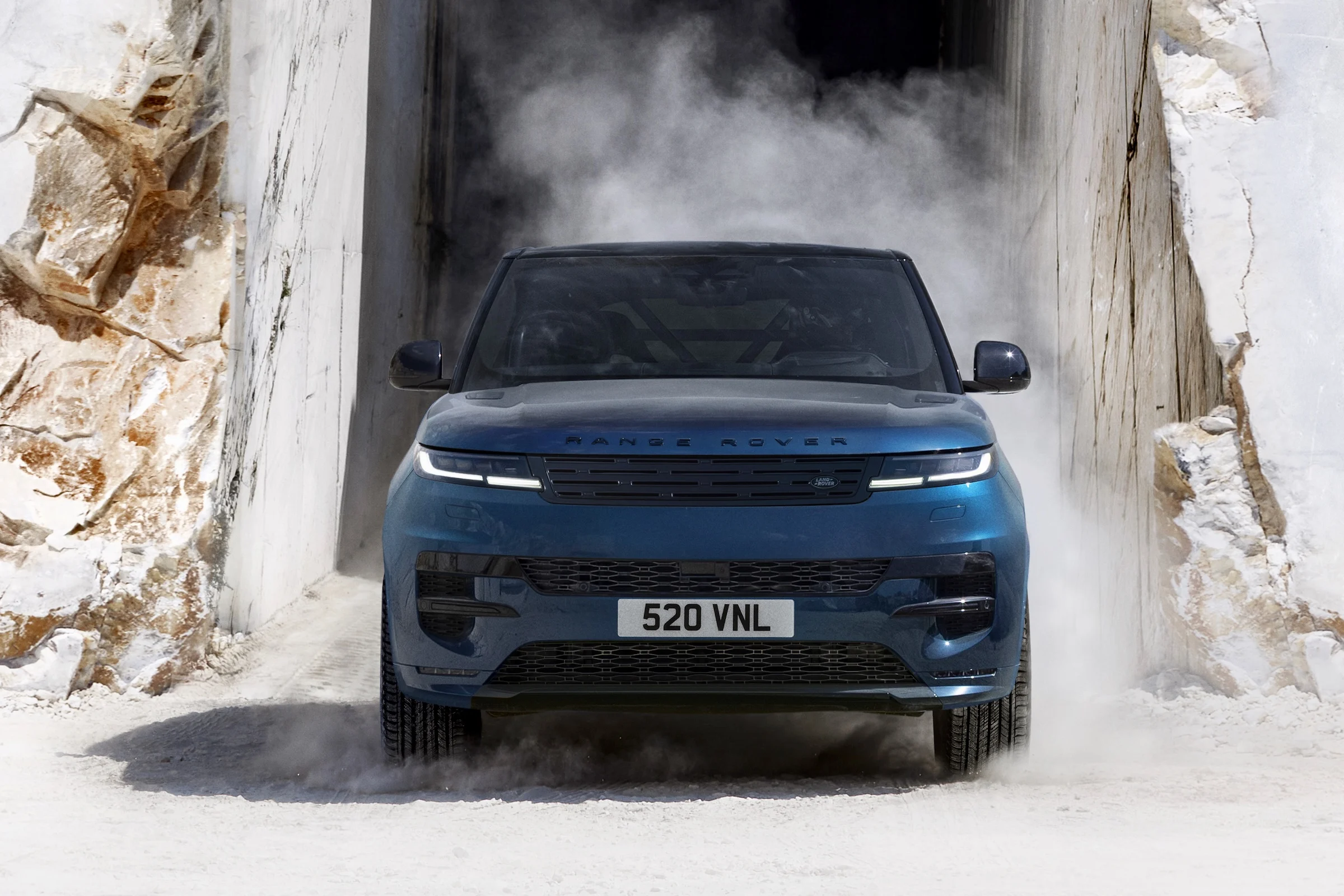 Range Rover Sport Electric 27MY Carrera marble 300927