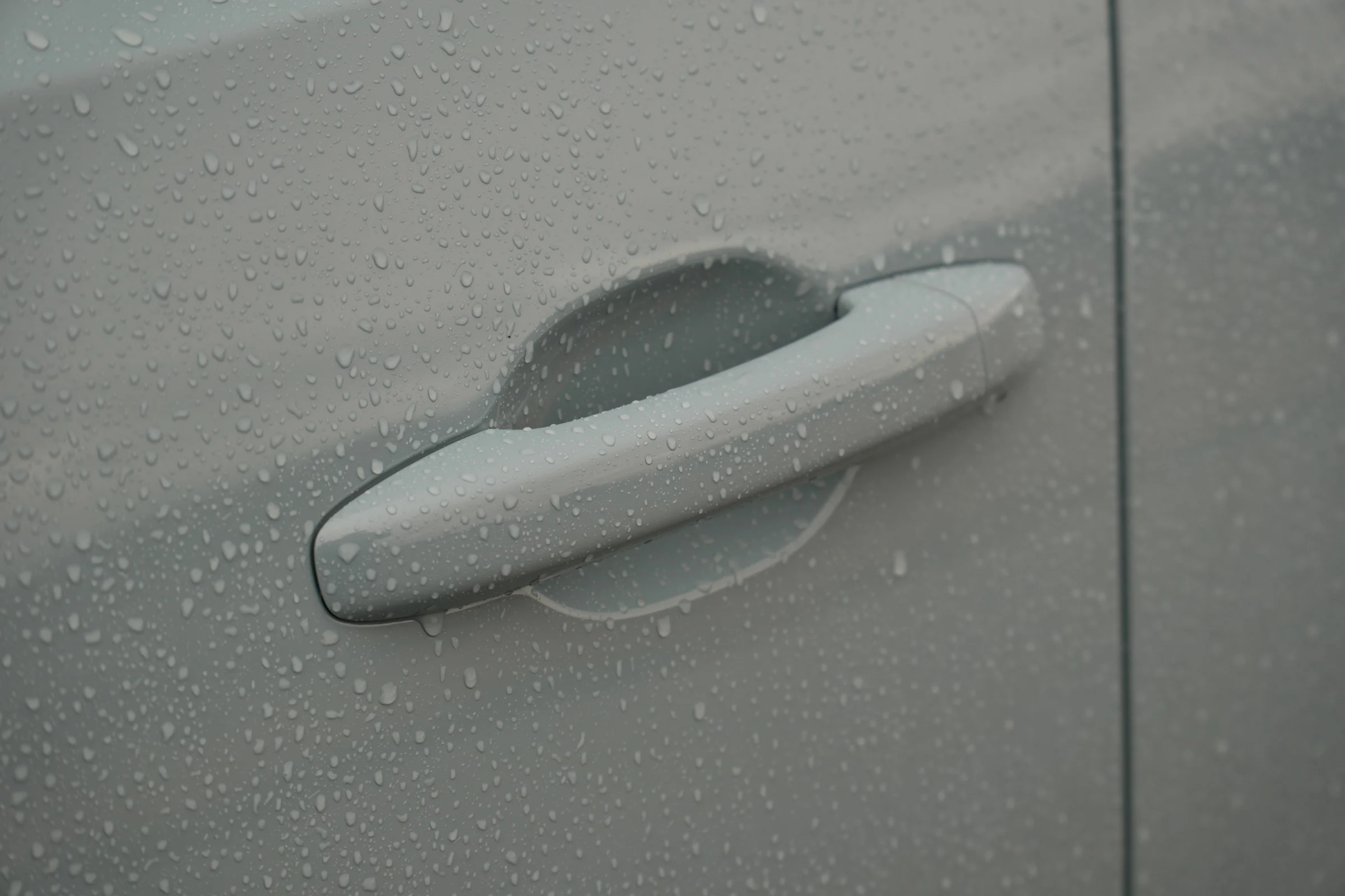 DUEL Jaecoo J5 EV vs Renault 4 E-Tech 091