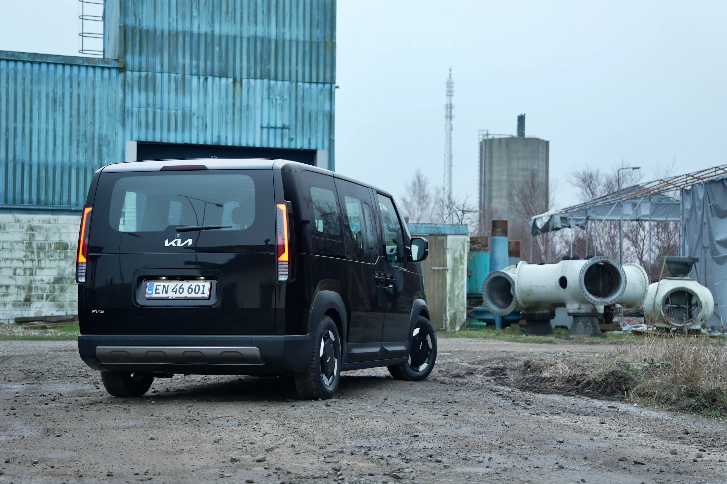 TEST Kia PV5 Passenger LR MBB 080