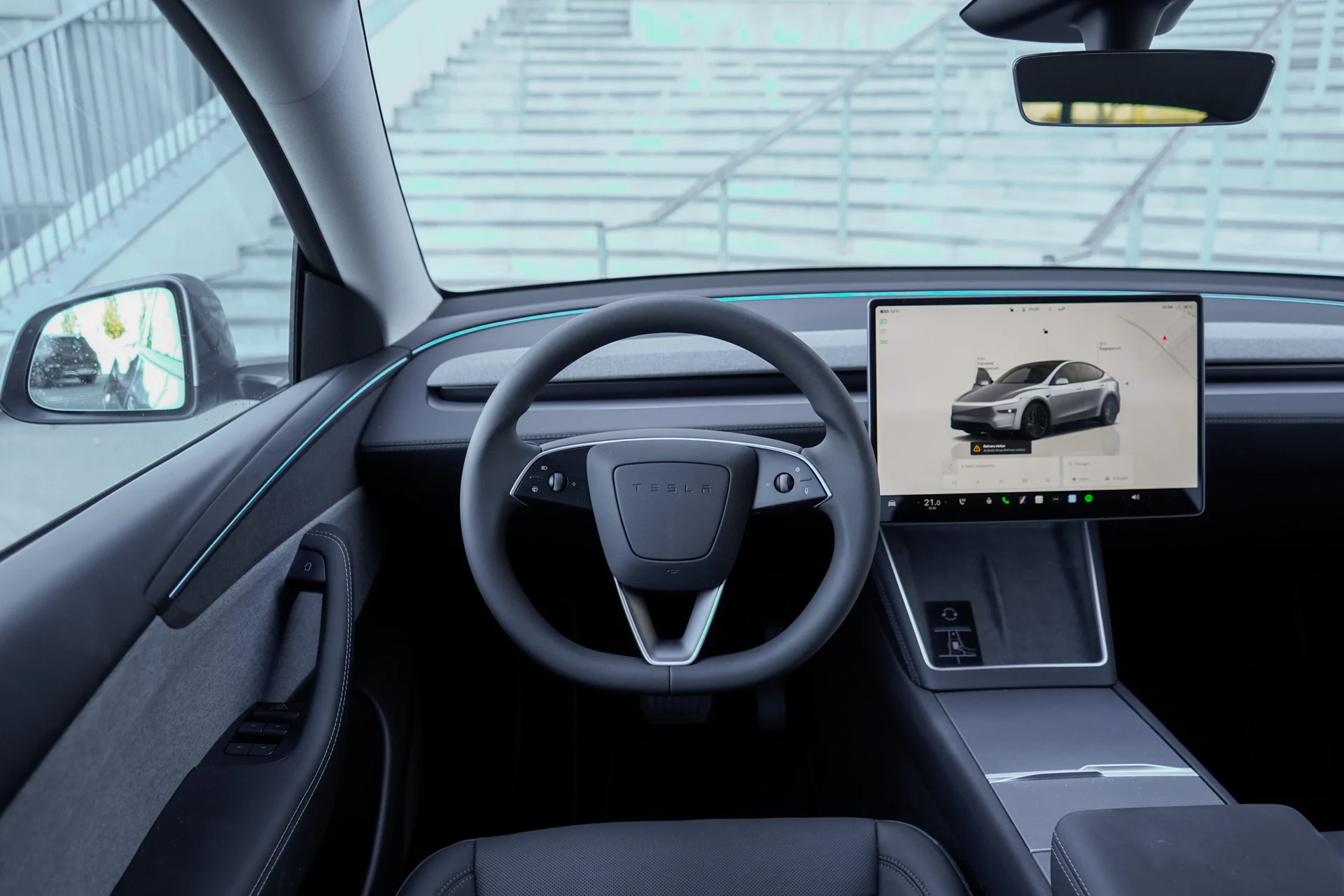 Tesla Model Y -11