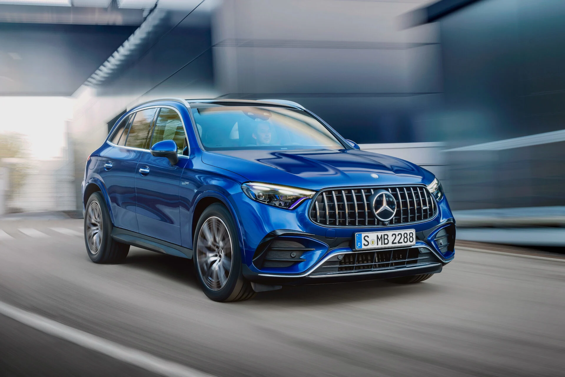 Mercedes-AMG GLC 43 4MATIC SUVMercedes-AMG GLC 43 4MATIC SUV