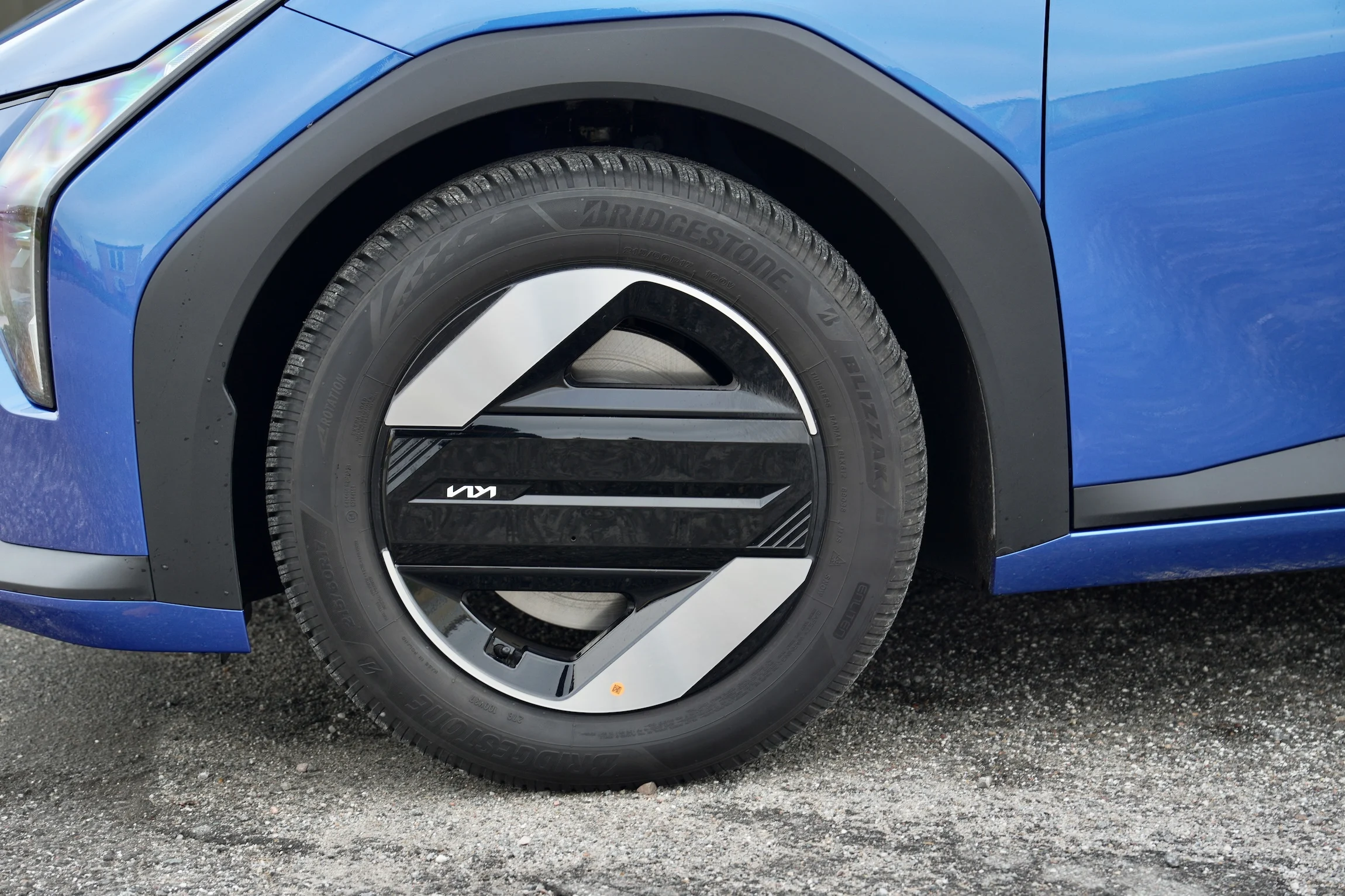 Kia EV4 LR vs VW ID.3 Max+ MBB034