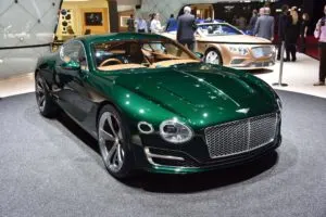Bentley-EXP-10-300x200.jpg