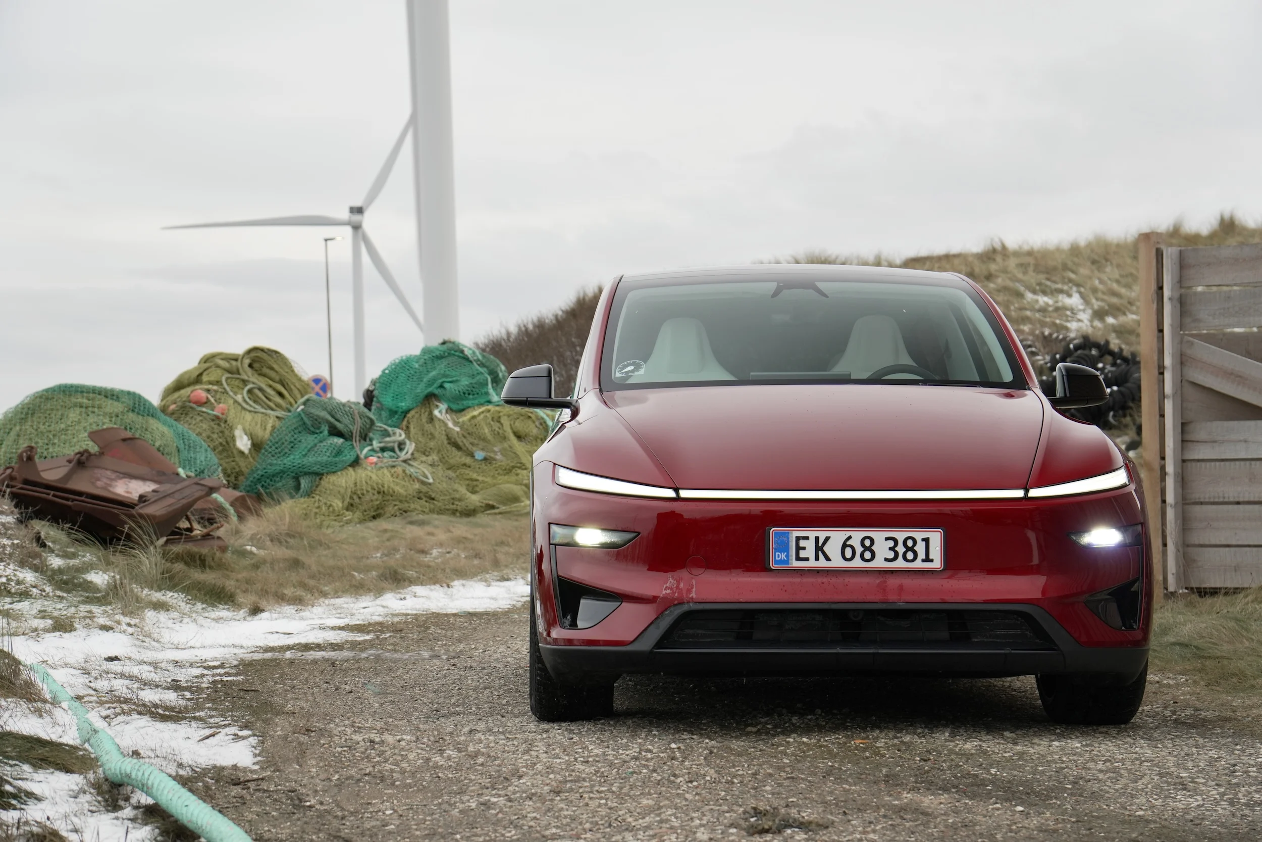 TEST Tesla Model Y Performance MBB 8036