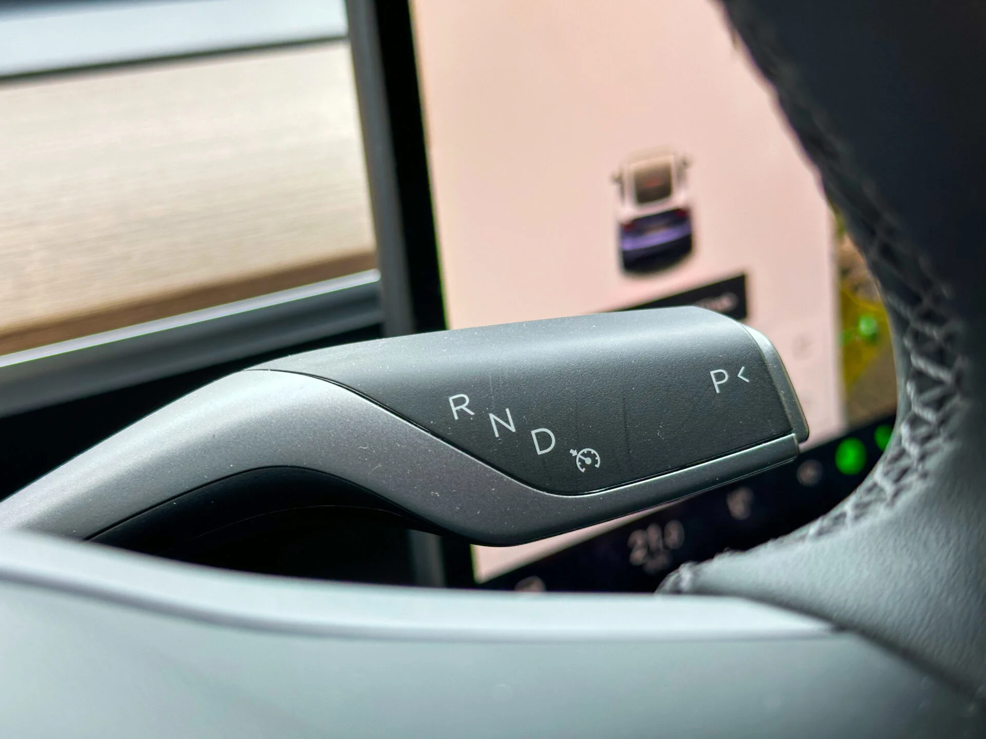 Tesla Model Y LR RWD-09