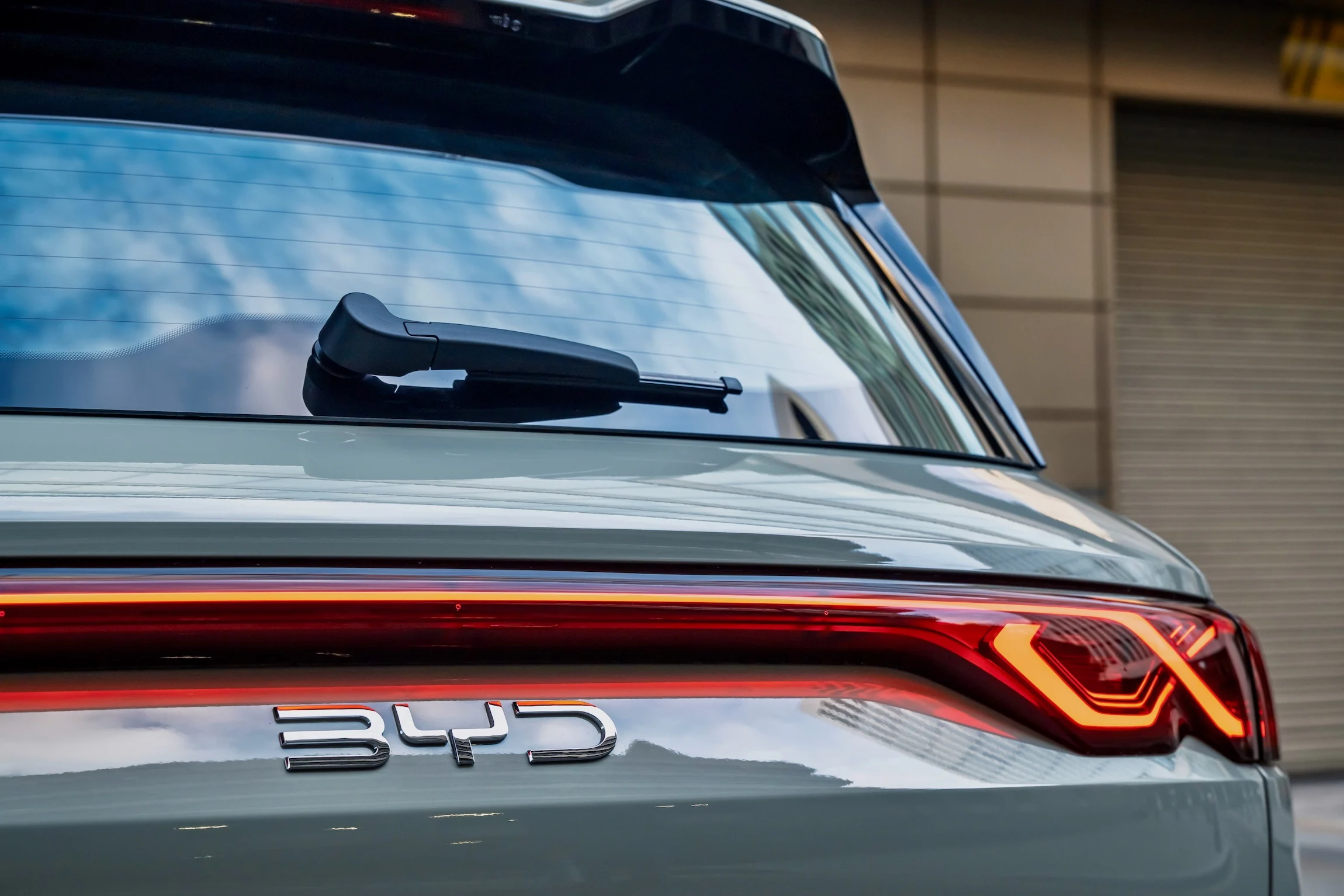 BYD ATTO 2 Hiking Green 008