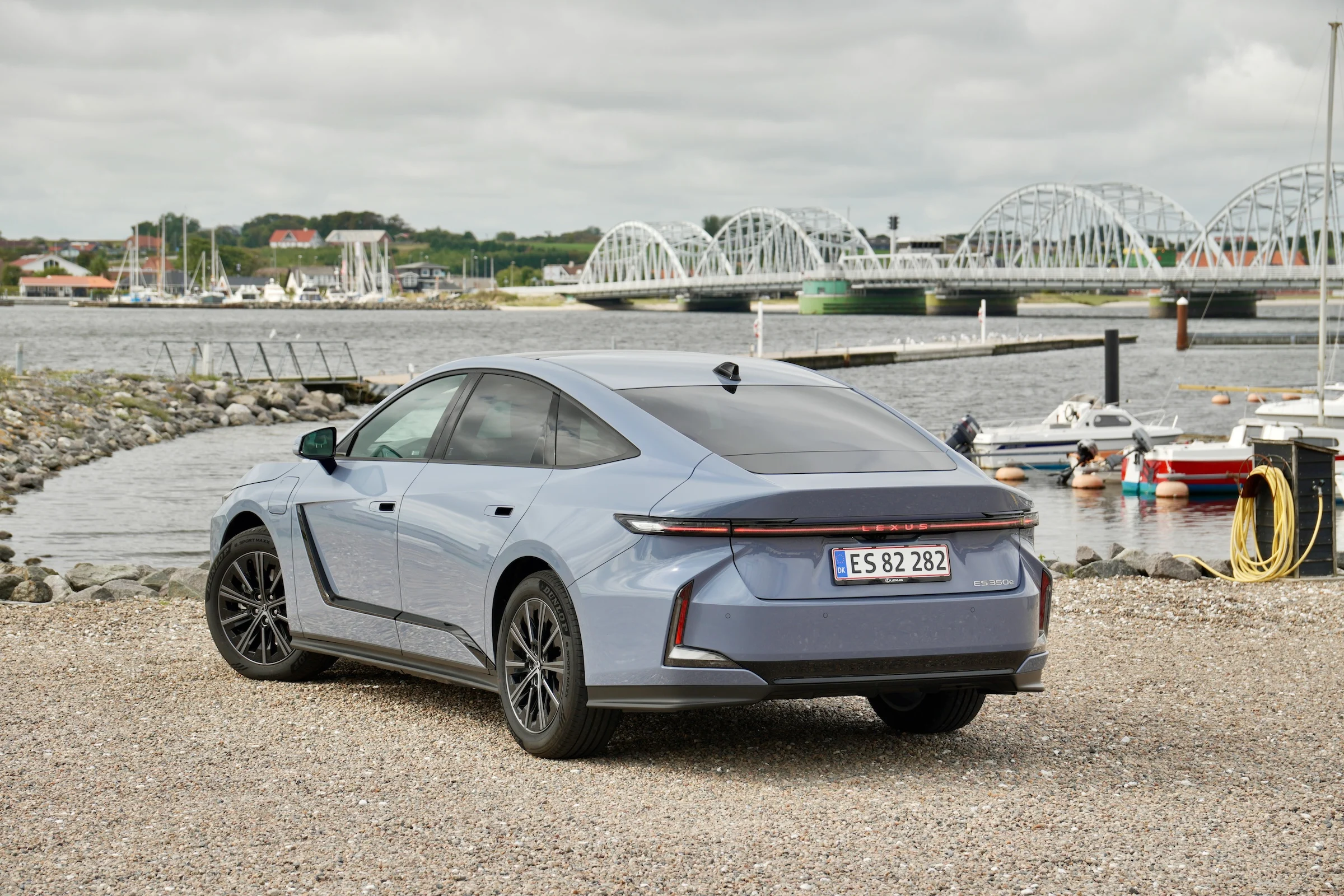 TEST Lexus ES 350e Executive 02928