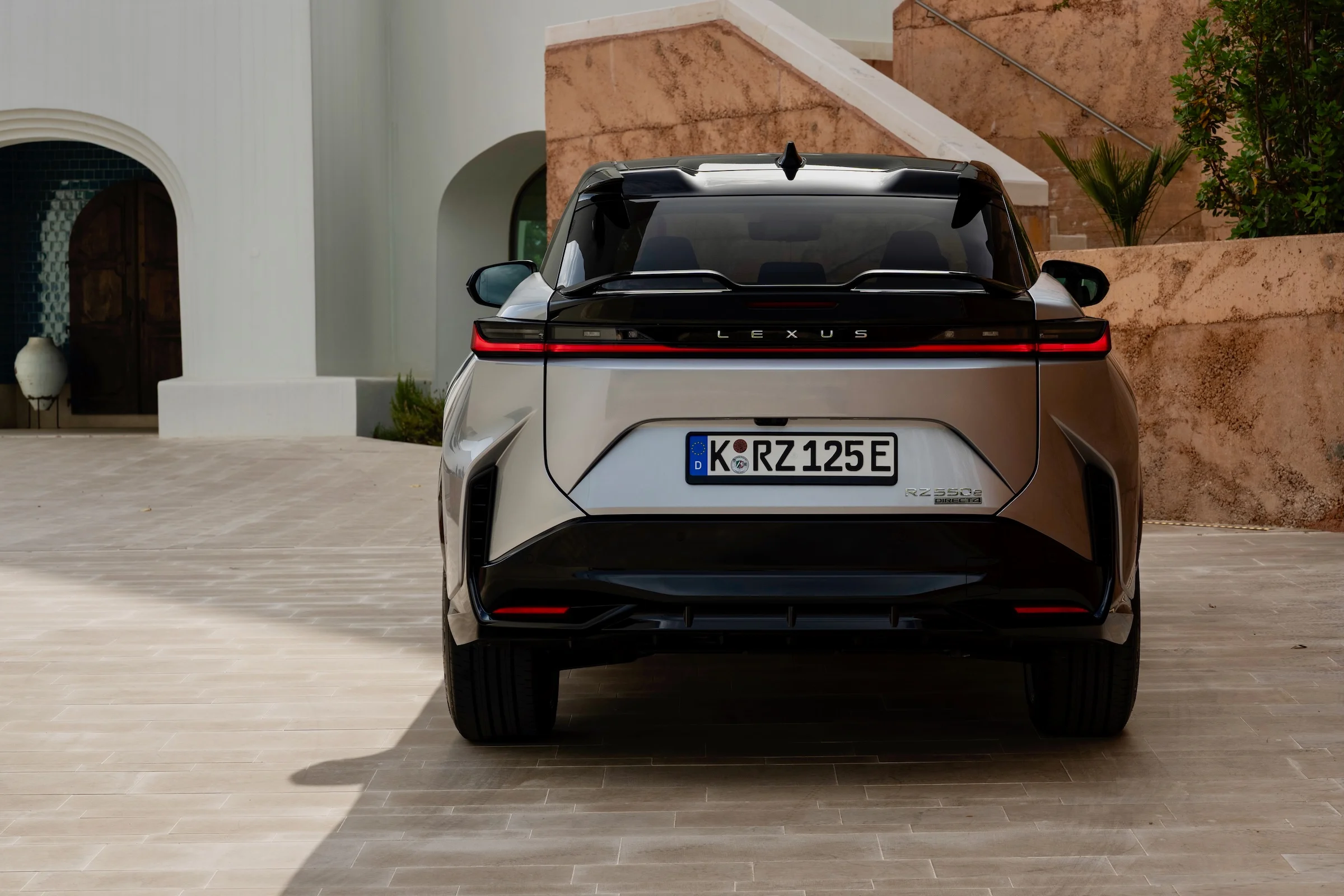 Lexus RZ 2025 sonicplatinum009static