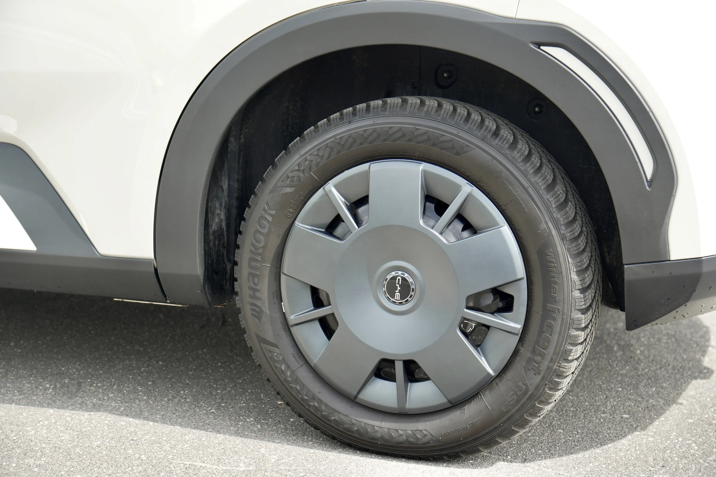 DUEL BYD Dolphin Surf vs Renault Twingo E-Tech MBB 0418