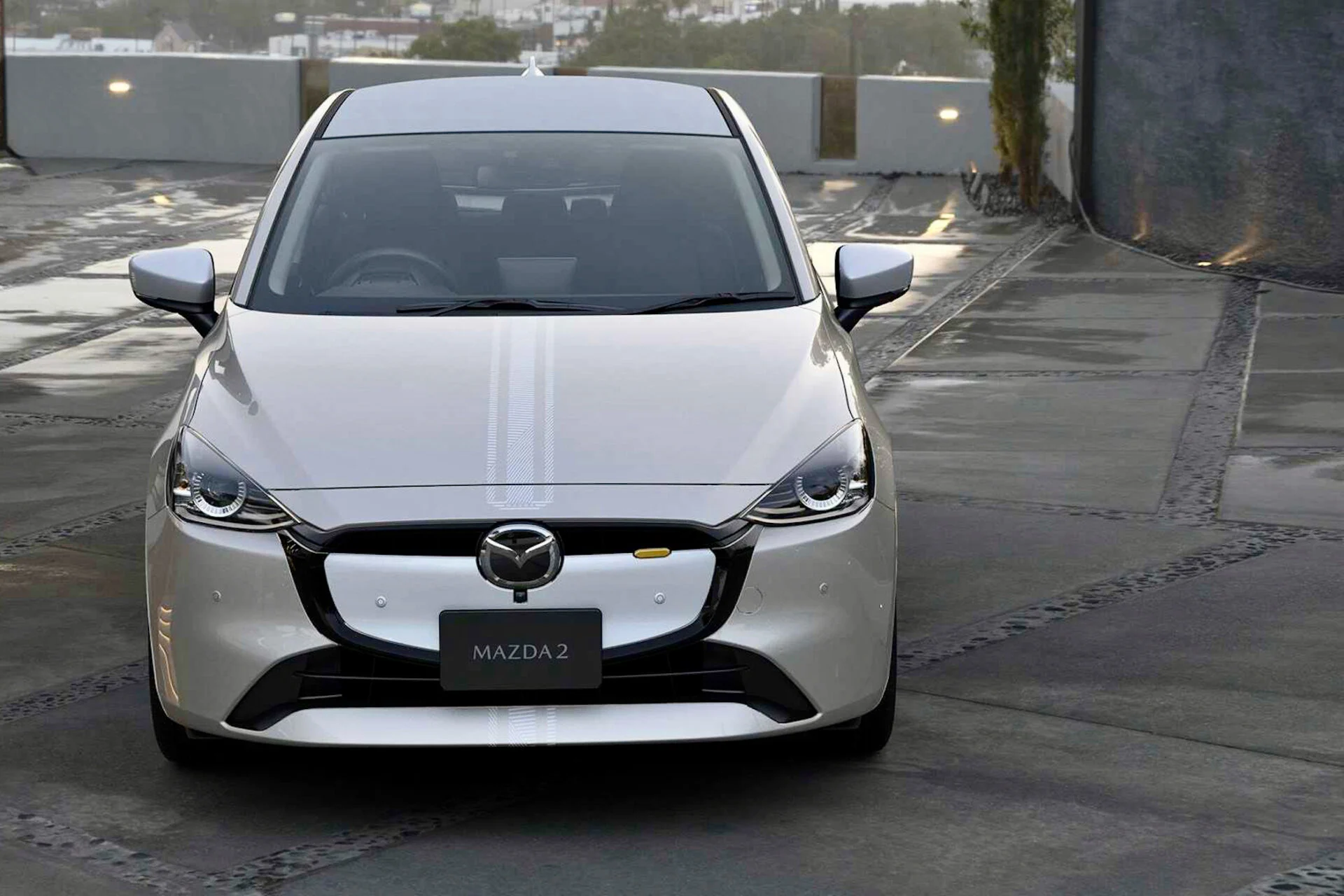 Mazda 2 2023 01