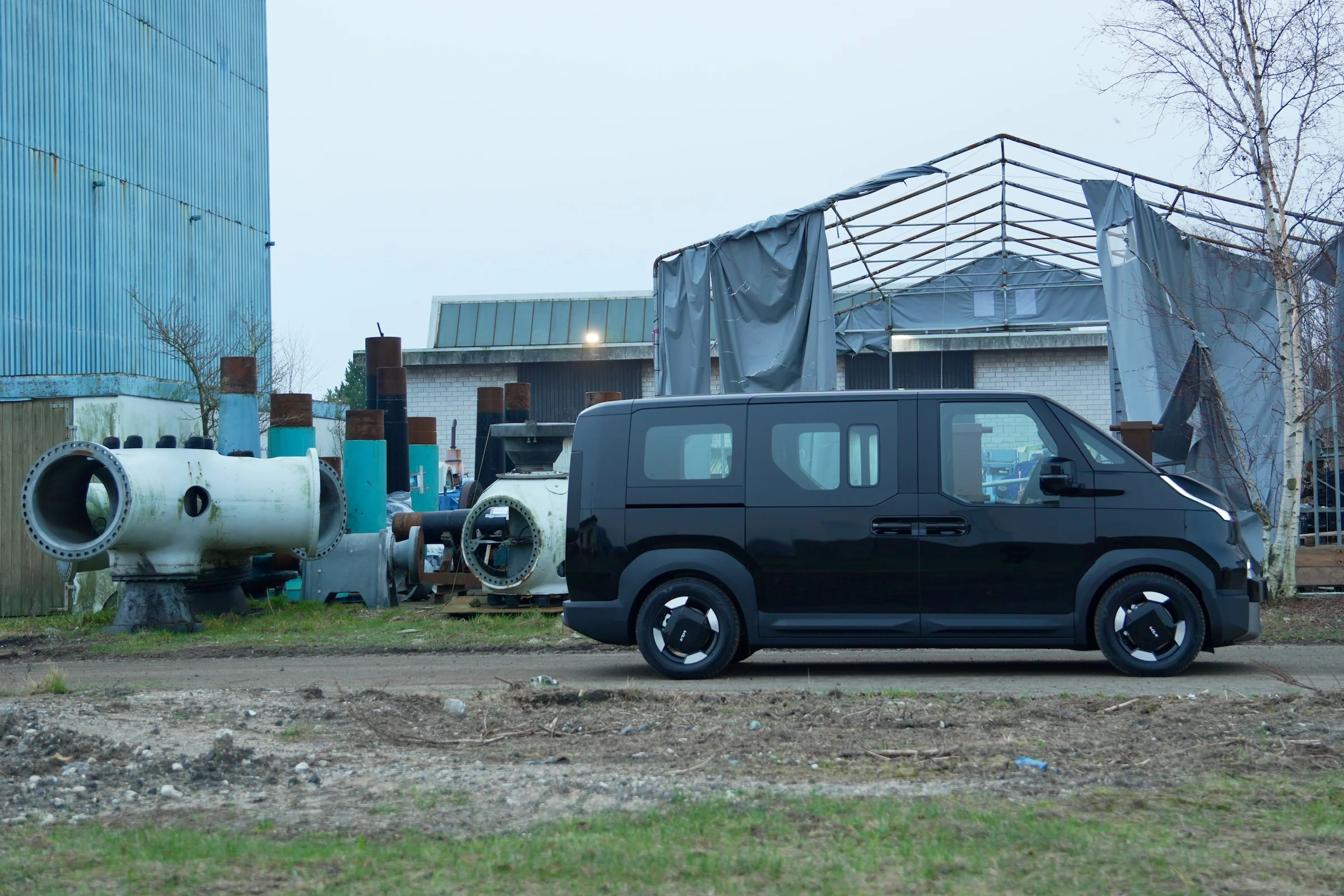 TEST Kia PV5 Passenger LR MBB 087