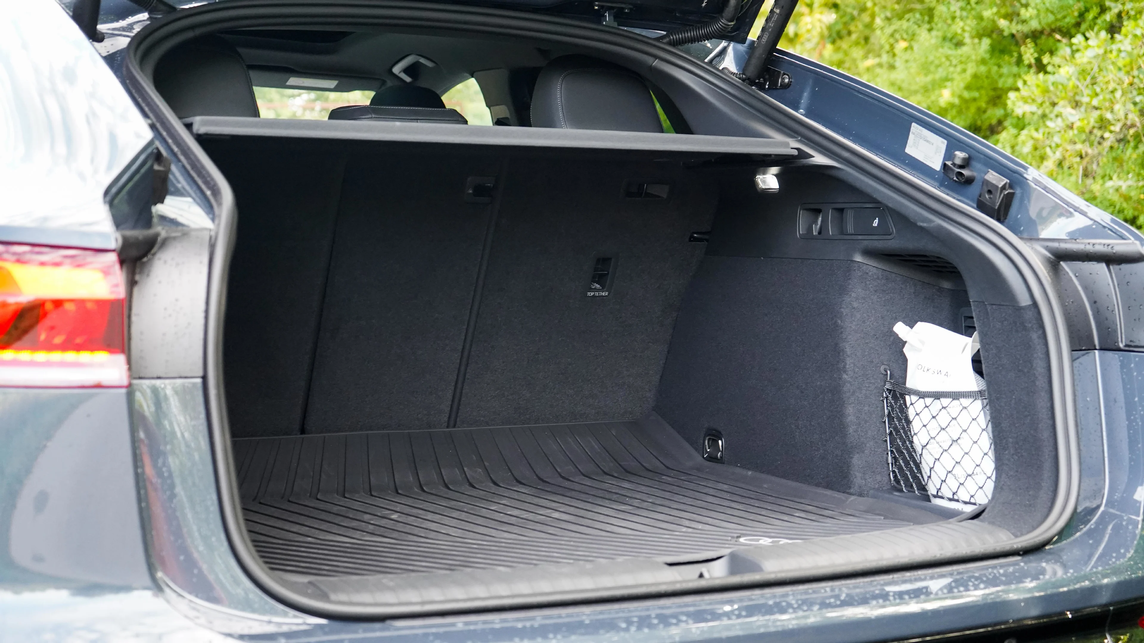 Audi Q6 e-tron Sportback-highres-19