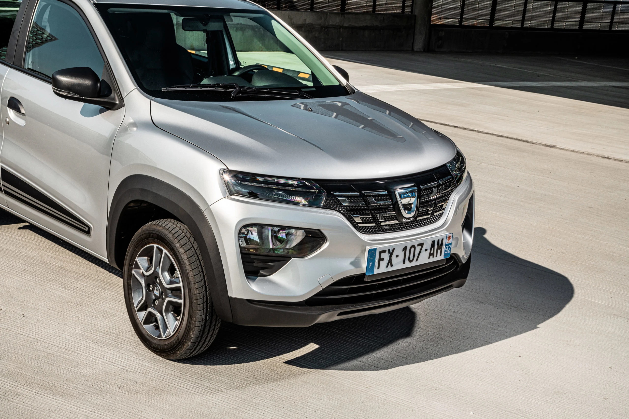 Dacia_Spring_Statisk_08