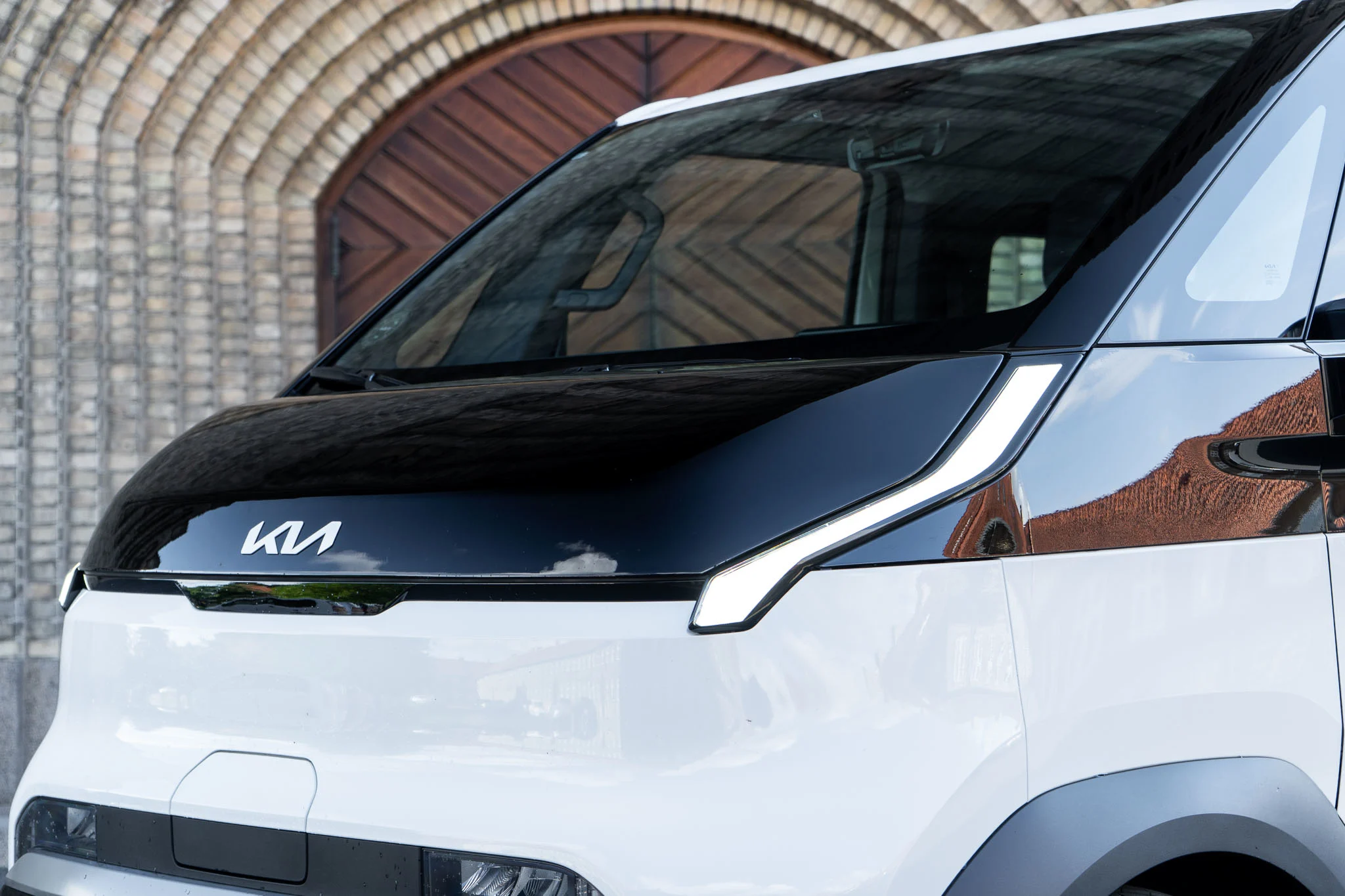 Kia PV5 Standard Range-31