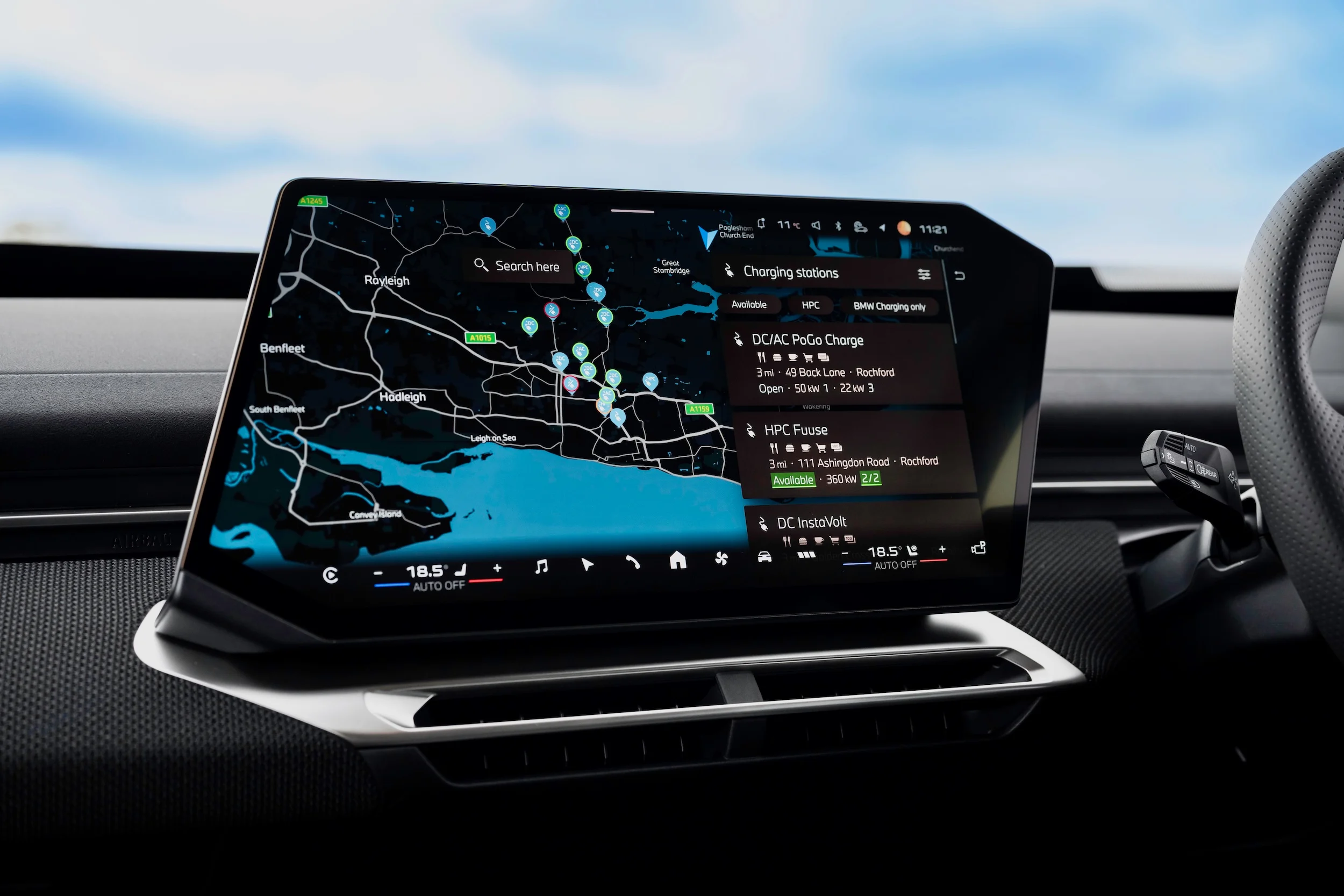 P90630942 highRes bmw-ix3-50-xdrive-m-