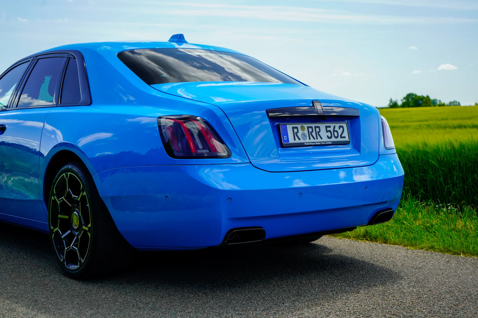 Rolls Royce Ghost Black Badge-30
