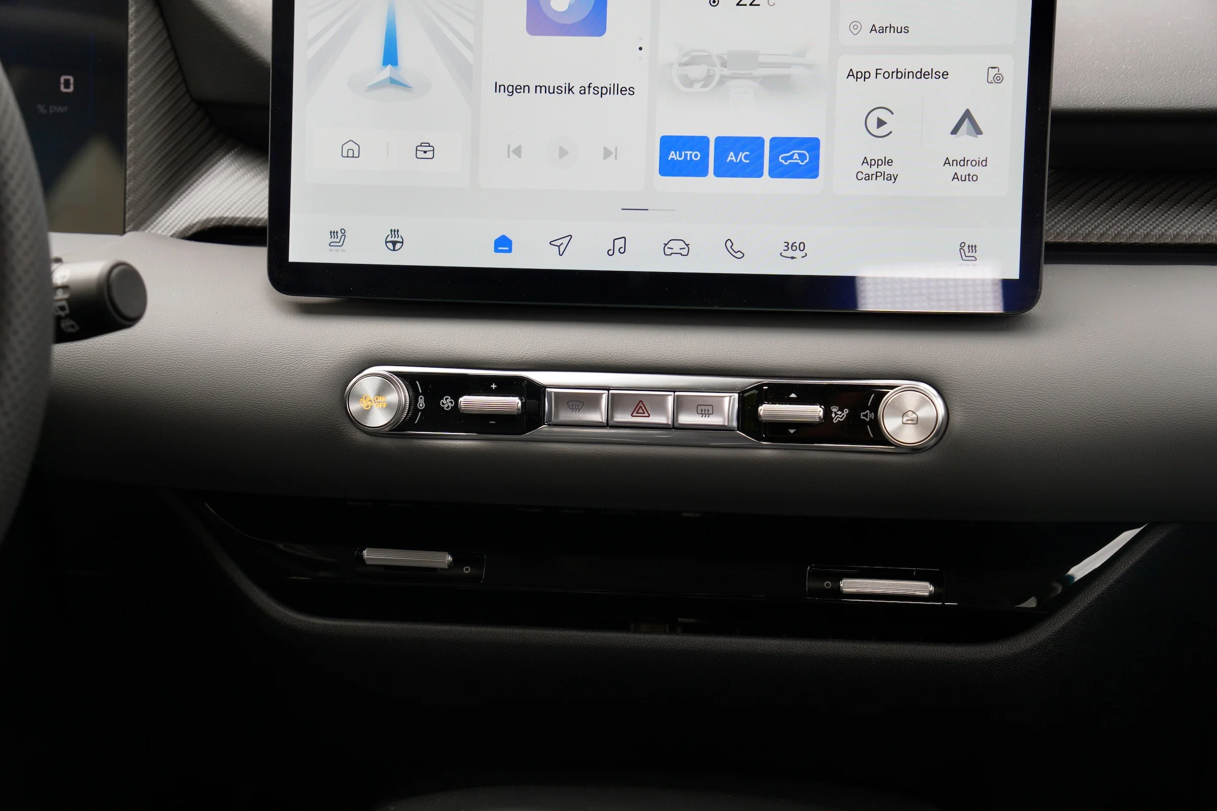 TEST MG4 EV Extended Range Luxury 2190