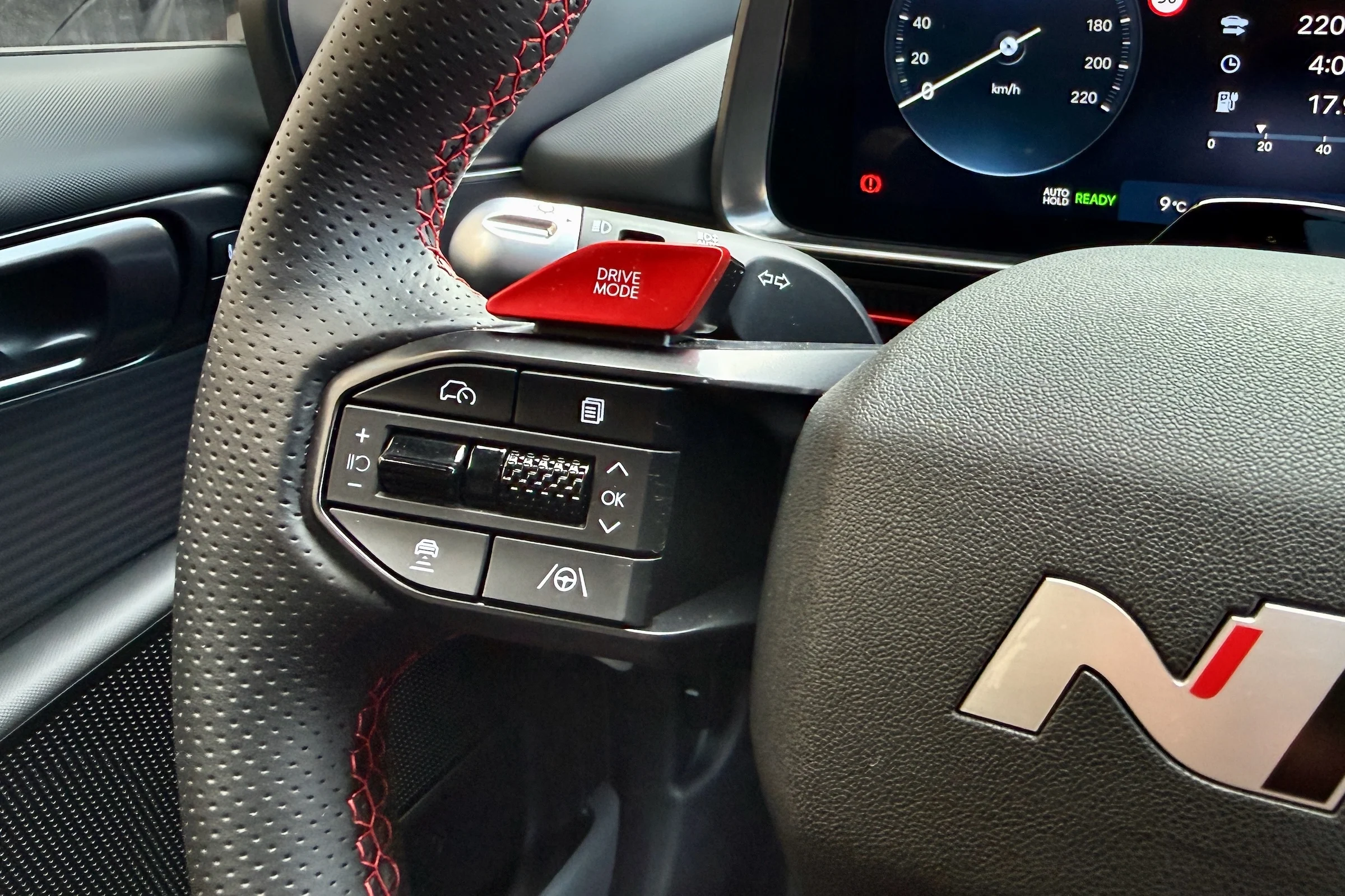 TEST Hyundai Ioniq 6 RWD N Line + MBB 5578