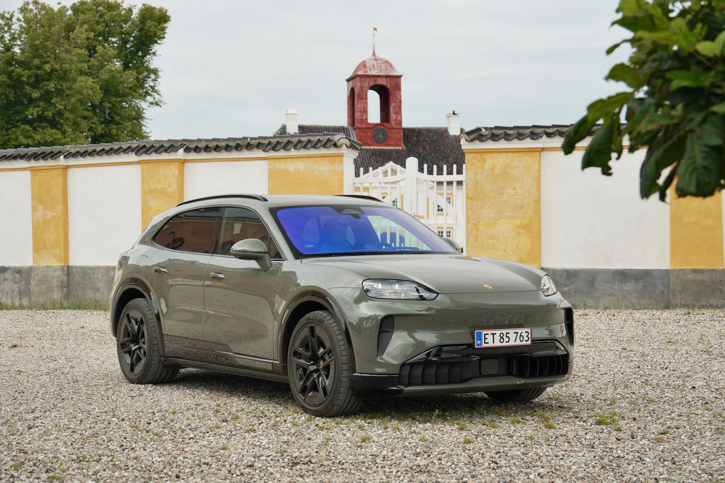 TEST Porsche Cayenne Electric 2218