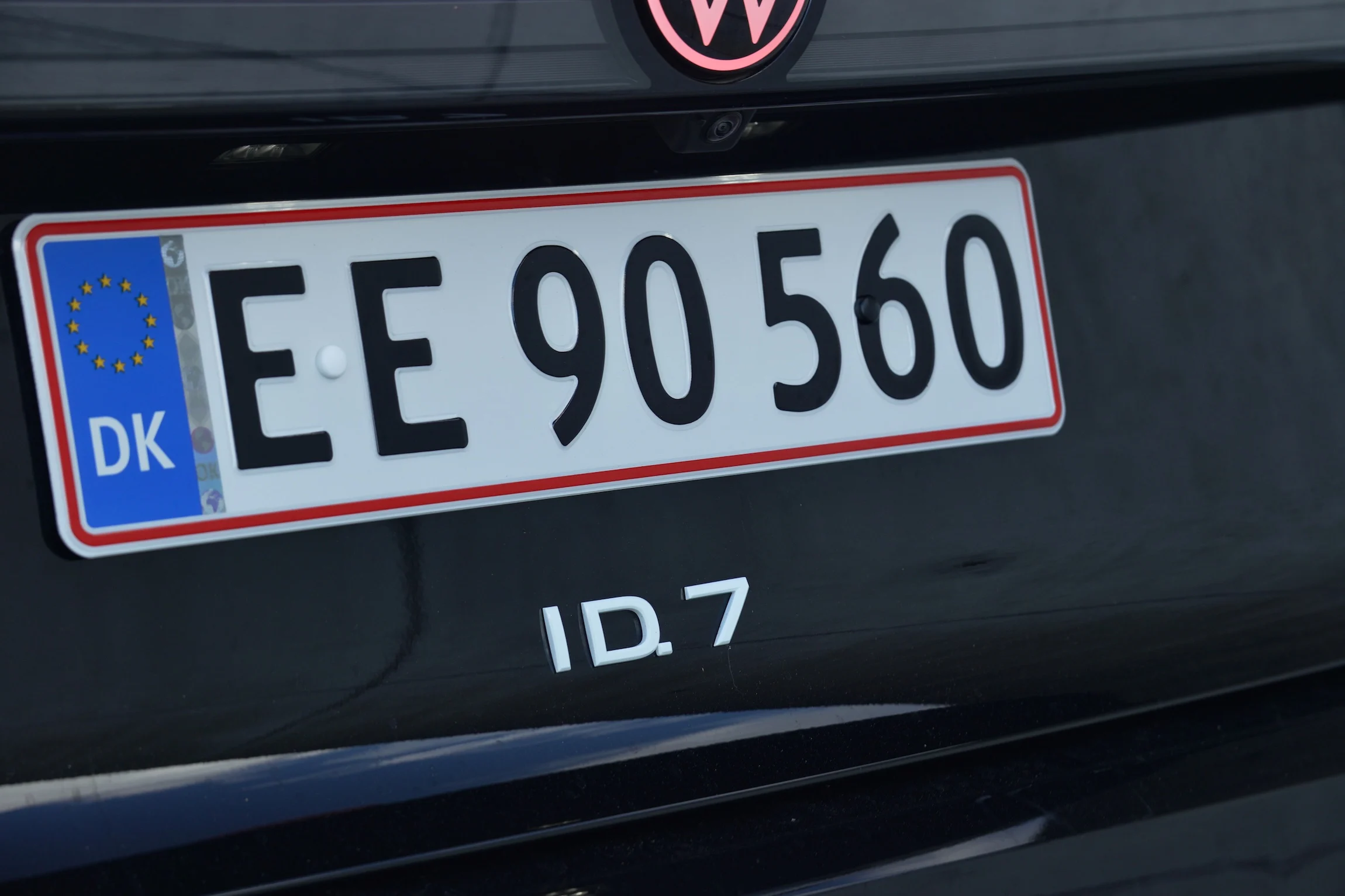 STORTEST Mazda 6e Tesla Model 3 VW ID.7 MBB5166