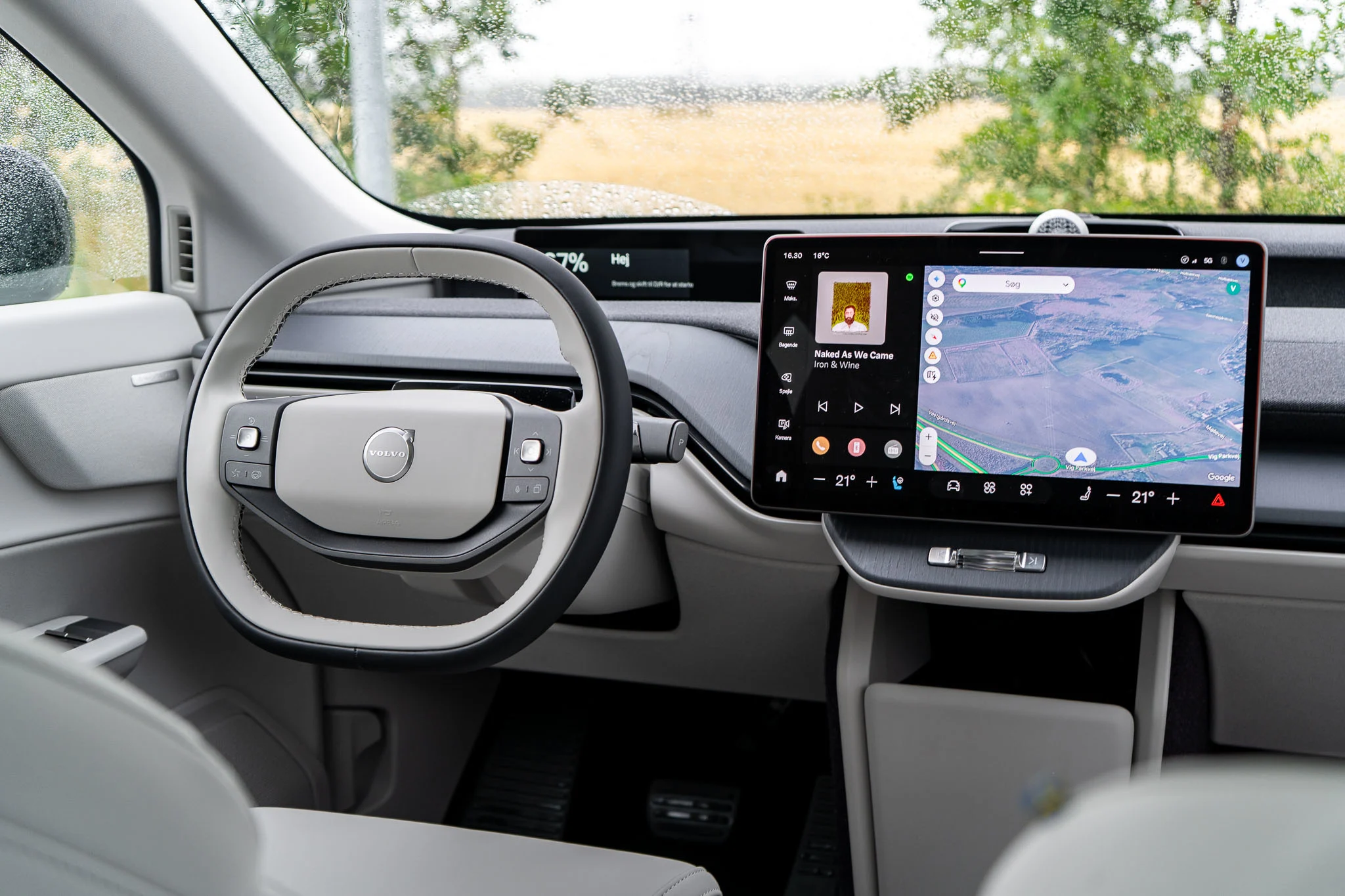 Volvo EX60-17