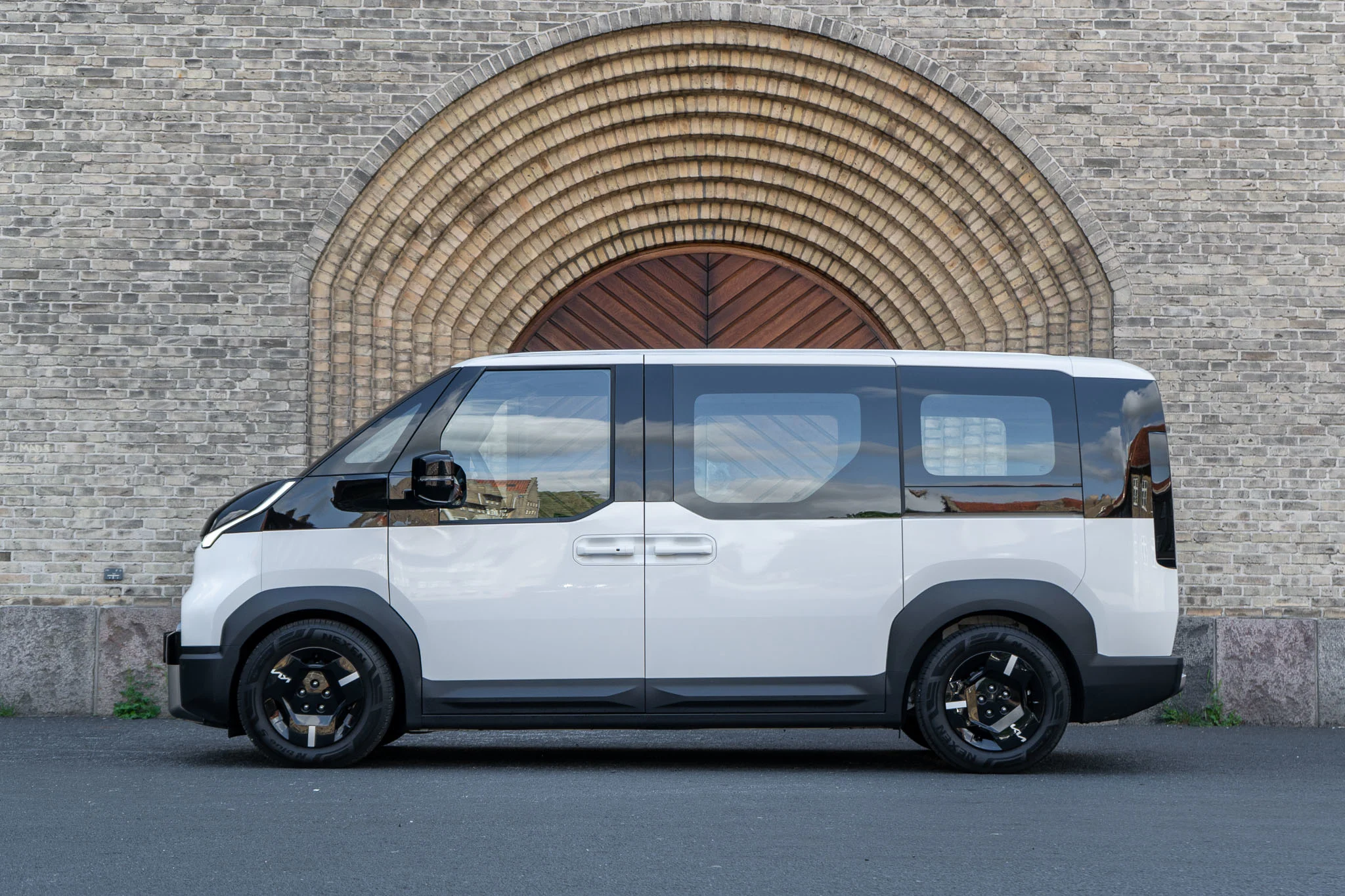 Kia PV5 Standard Range-27