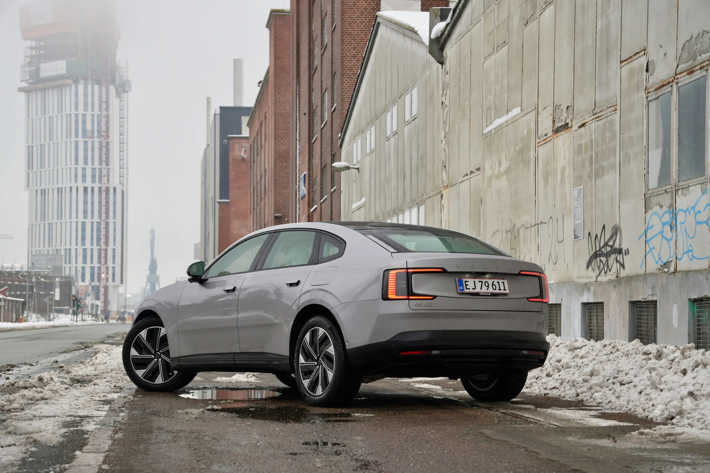 TEST Volvo ES90 RWD MBB 321