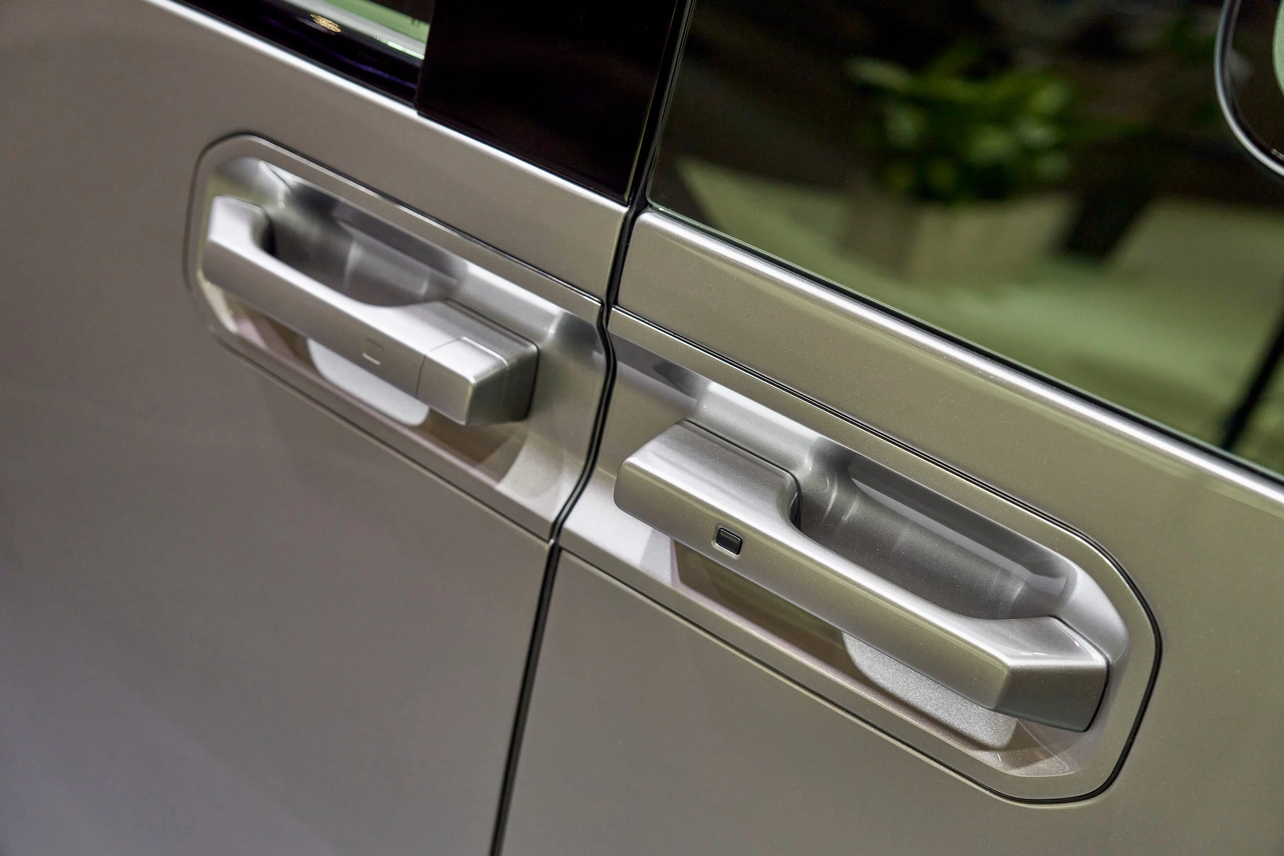 Kia-PV7-Passenger-Steelgrey-iaa-26-static-print-6000x4000-034