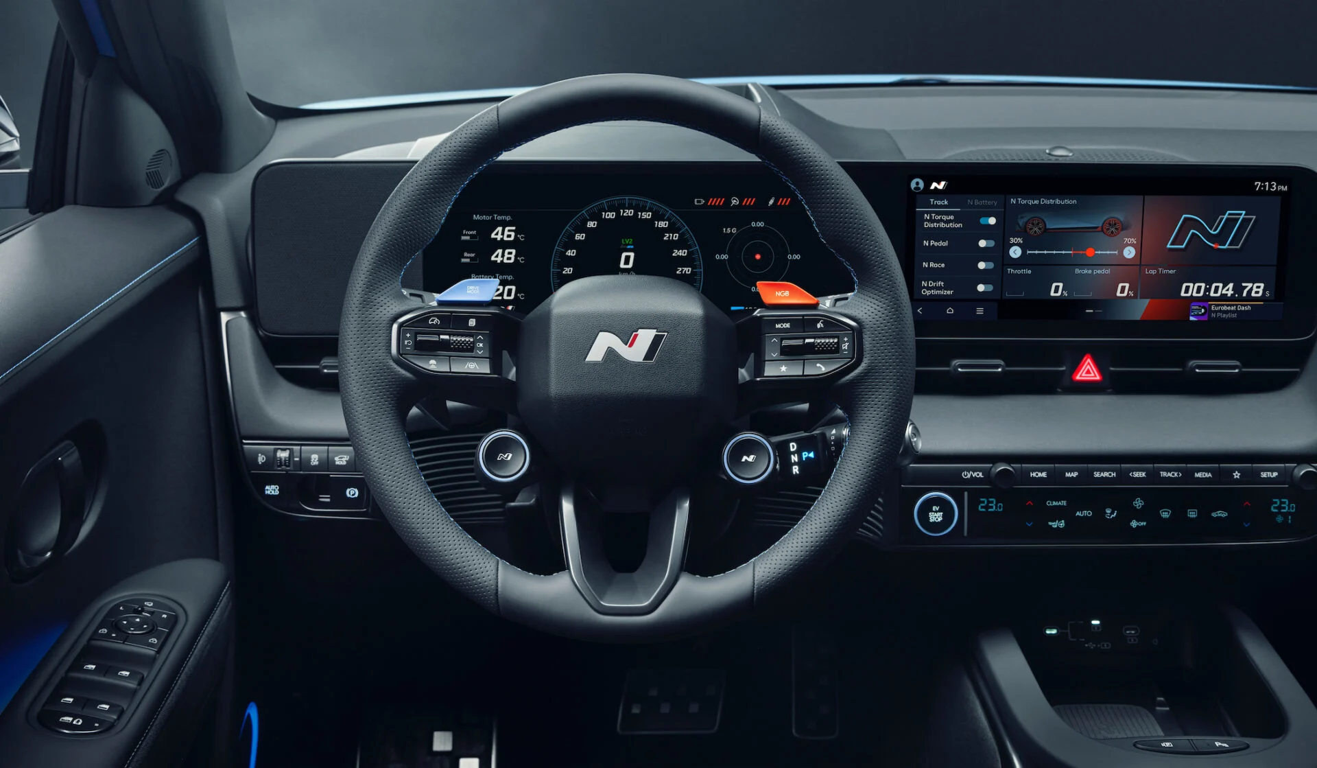 hyundai-ioniq-5-n-debut-goodwood-2023-studio-interior-02