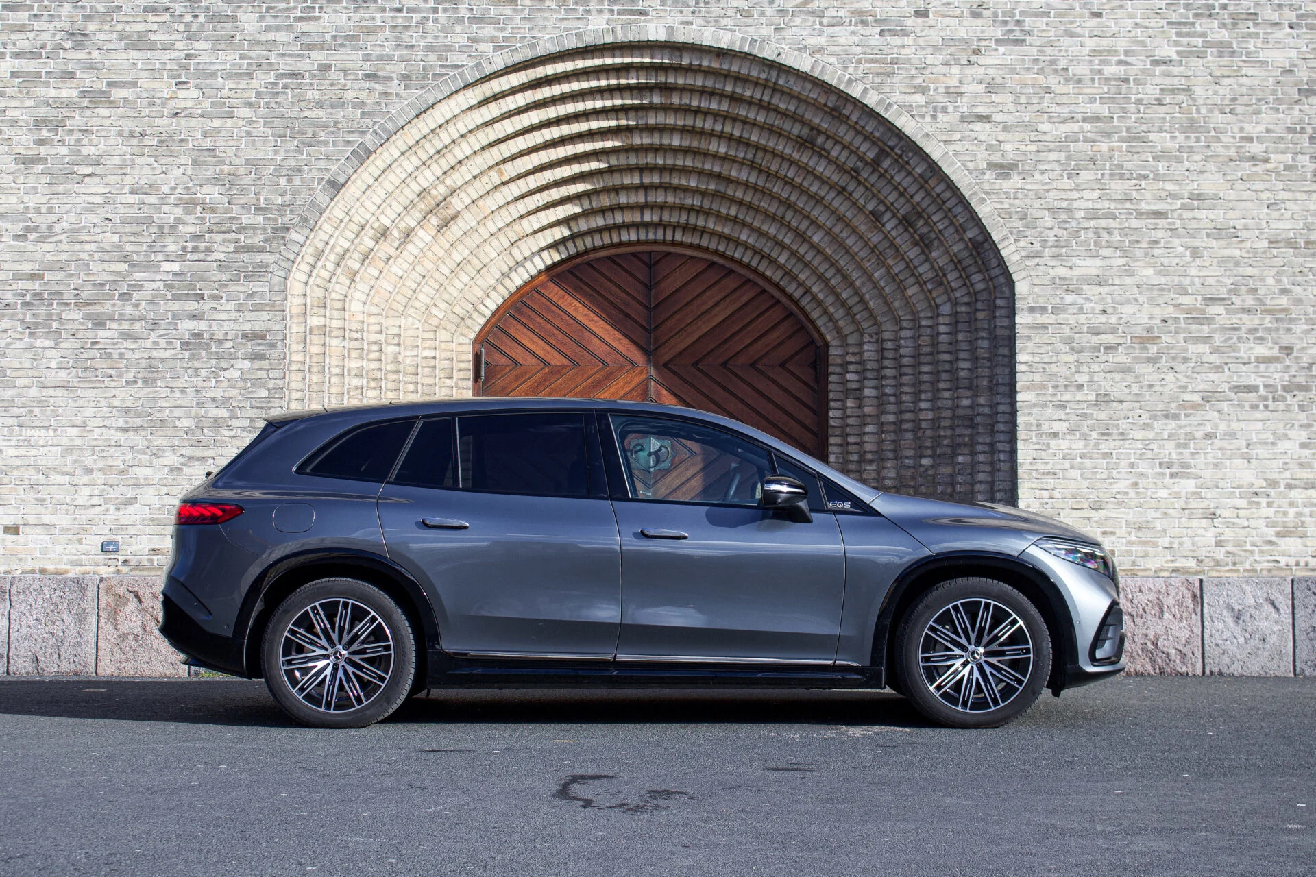 Mercedes-Benz EQS SUV-17