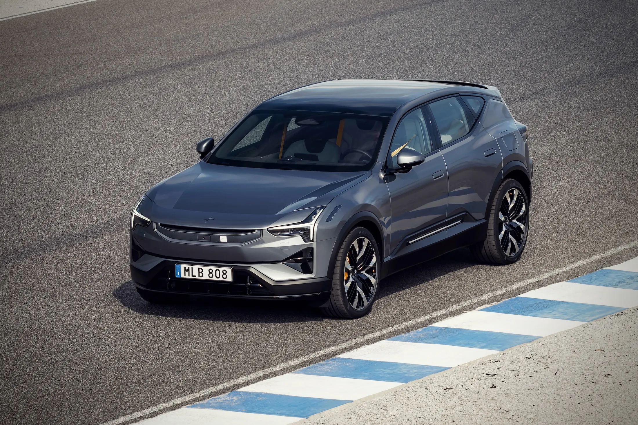 693781 20251001 Polestar 3 Model Year 2026