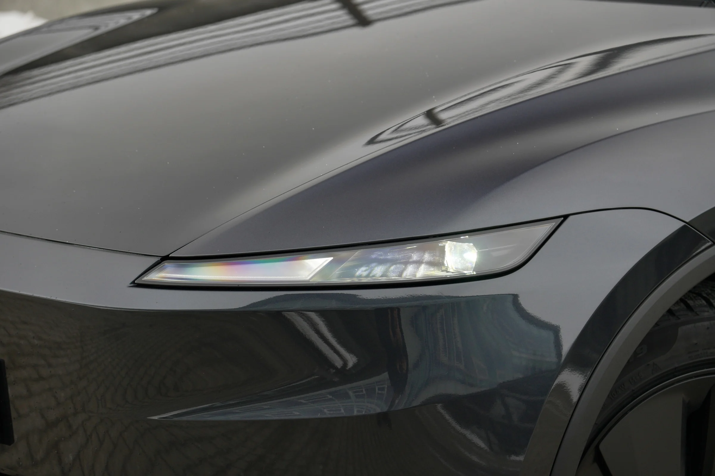 DUEL MGS6 EV vs Tesla Model Y Baghjuls MBB 470