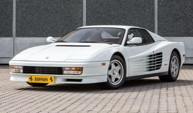 Testarossa frontFEAT
