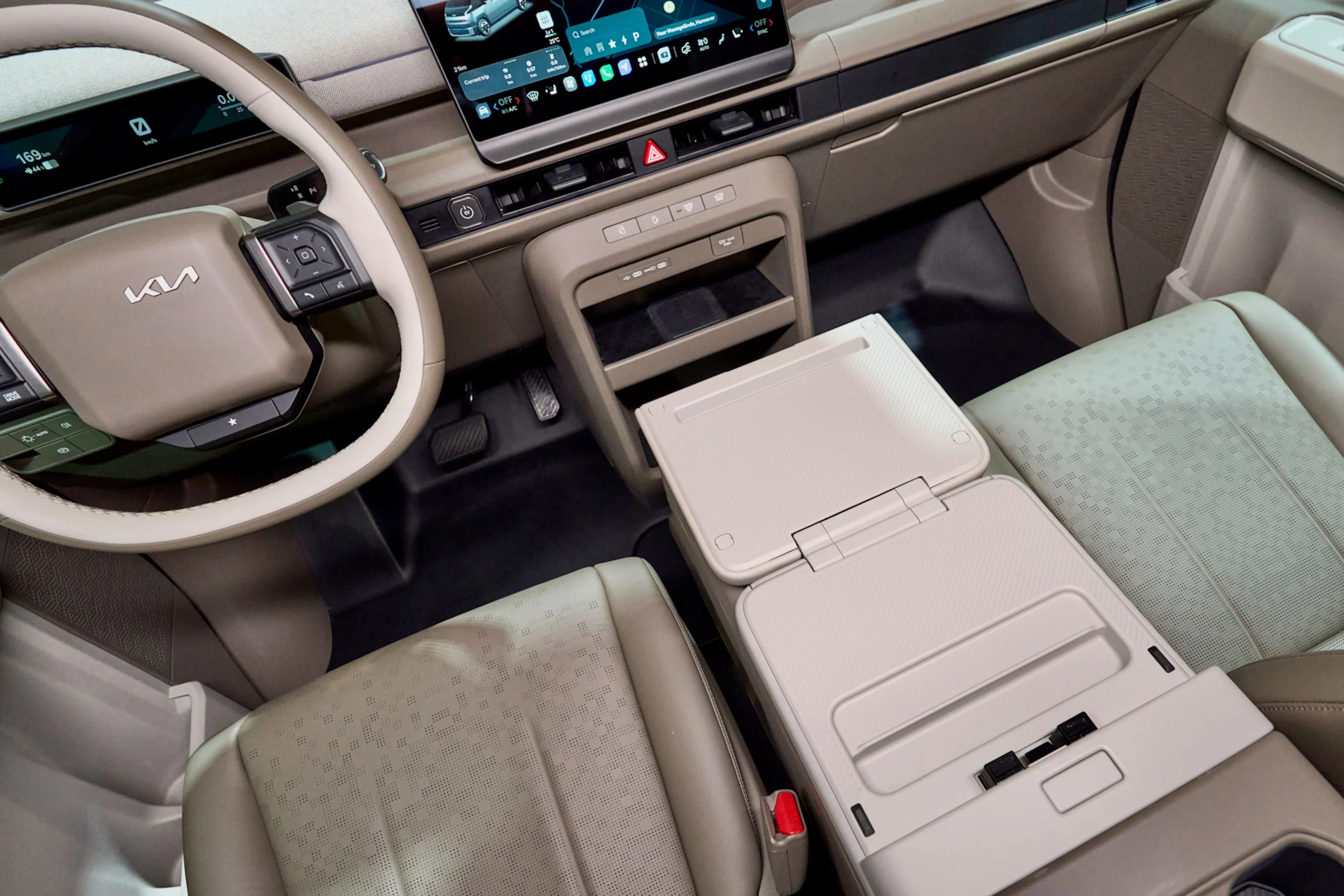 Kia-PV7-Passenger-Steelgrey-iaa-26-static-digital-1920x1080-039