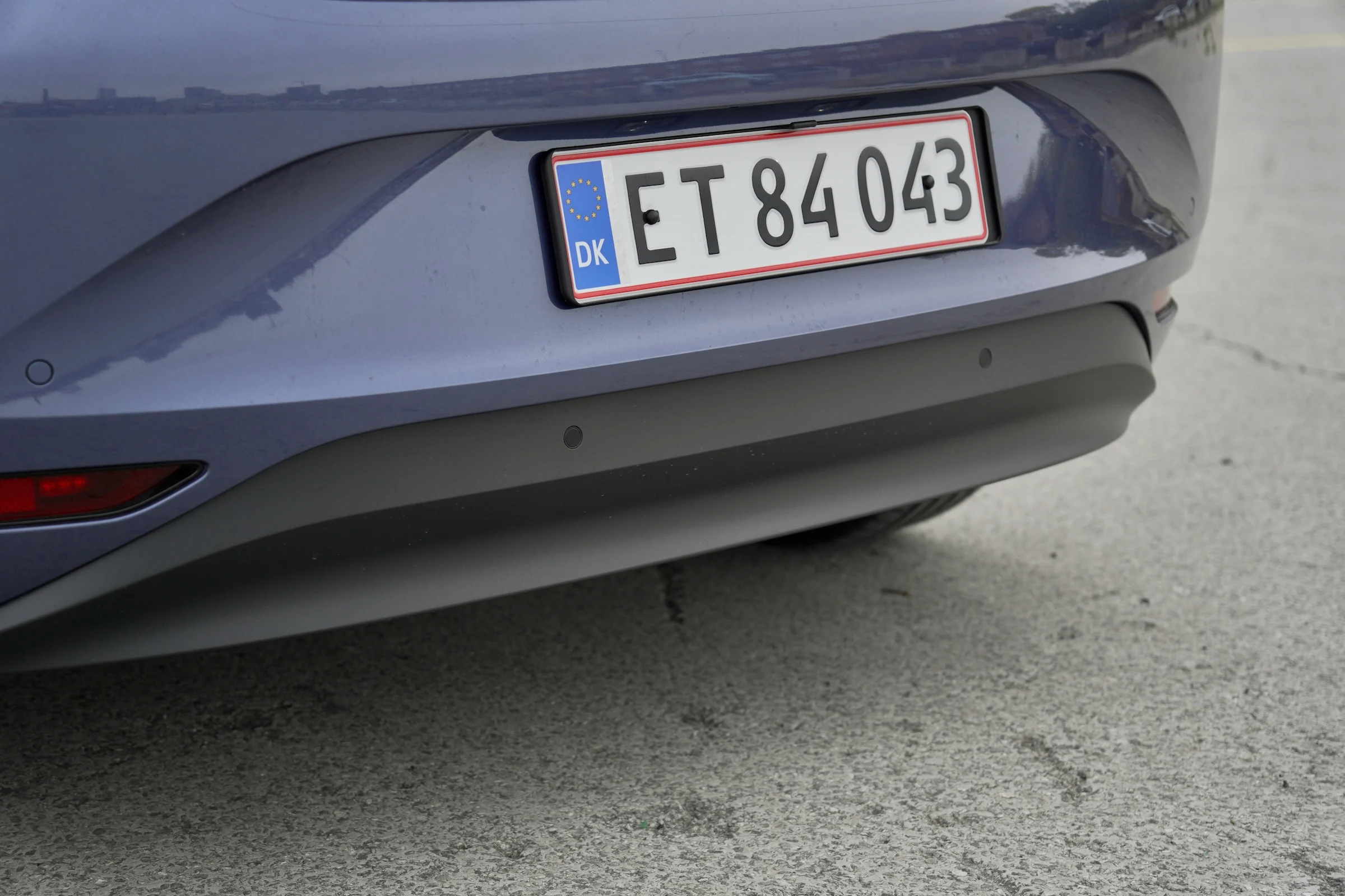 DUEL Cupra Born vs VW ID.3 Neo 3960