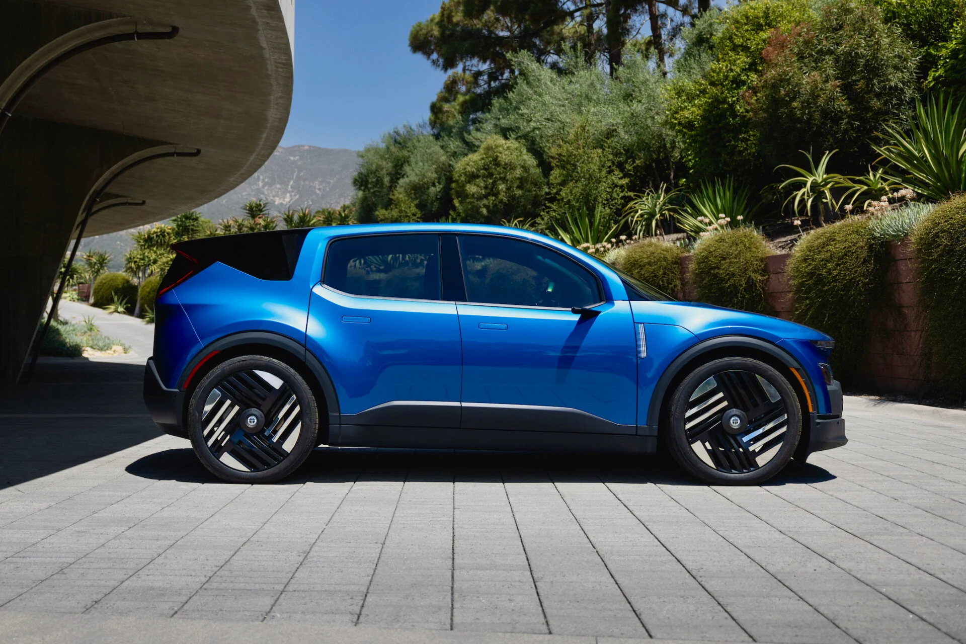 Fisker PEAR 2023