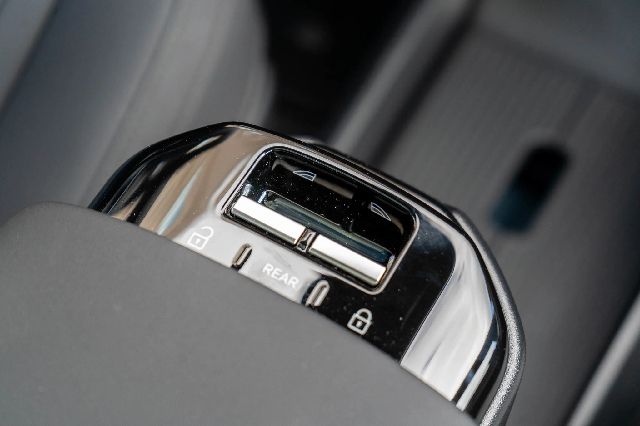 Volvo EX30 Extended Range 2026-7