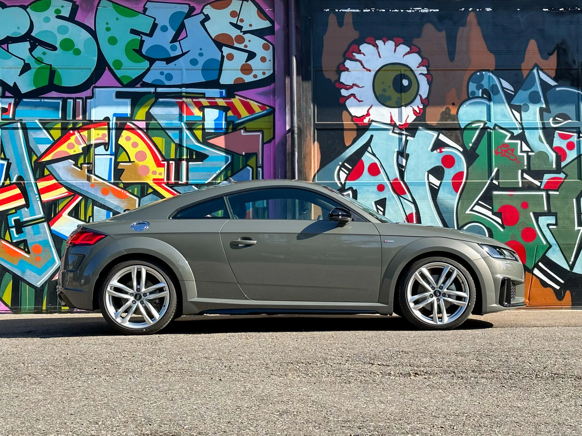 Audi TT-33