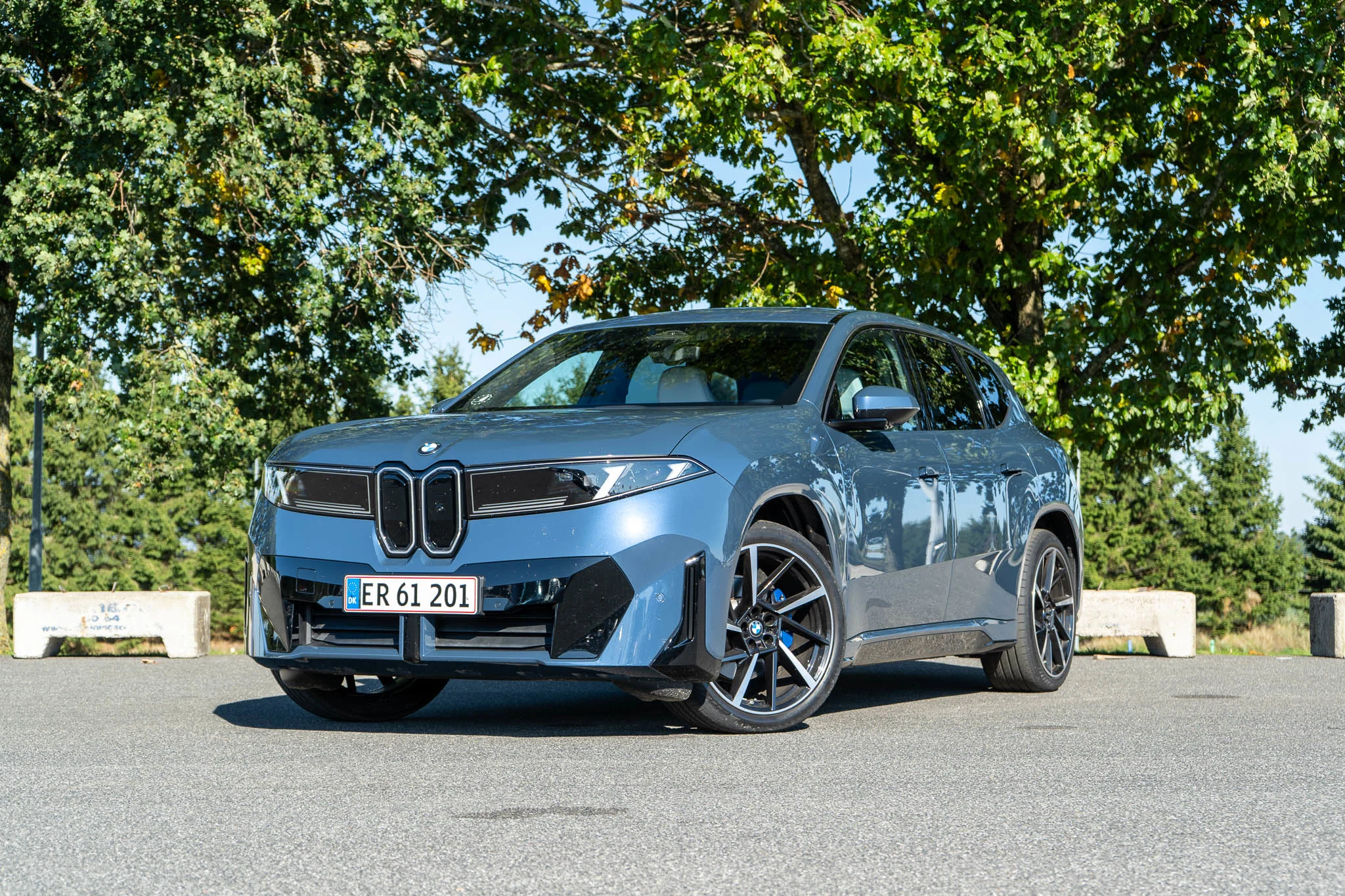 Årets Bil 2027 - finalister-10 - BMW iX3