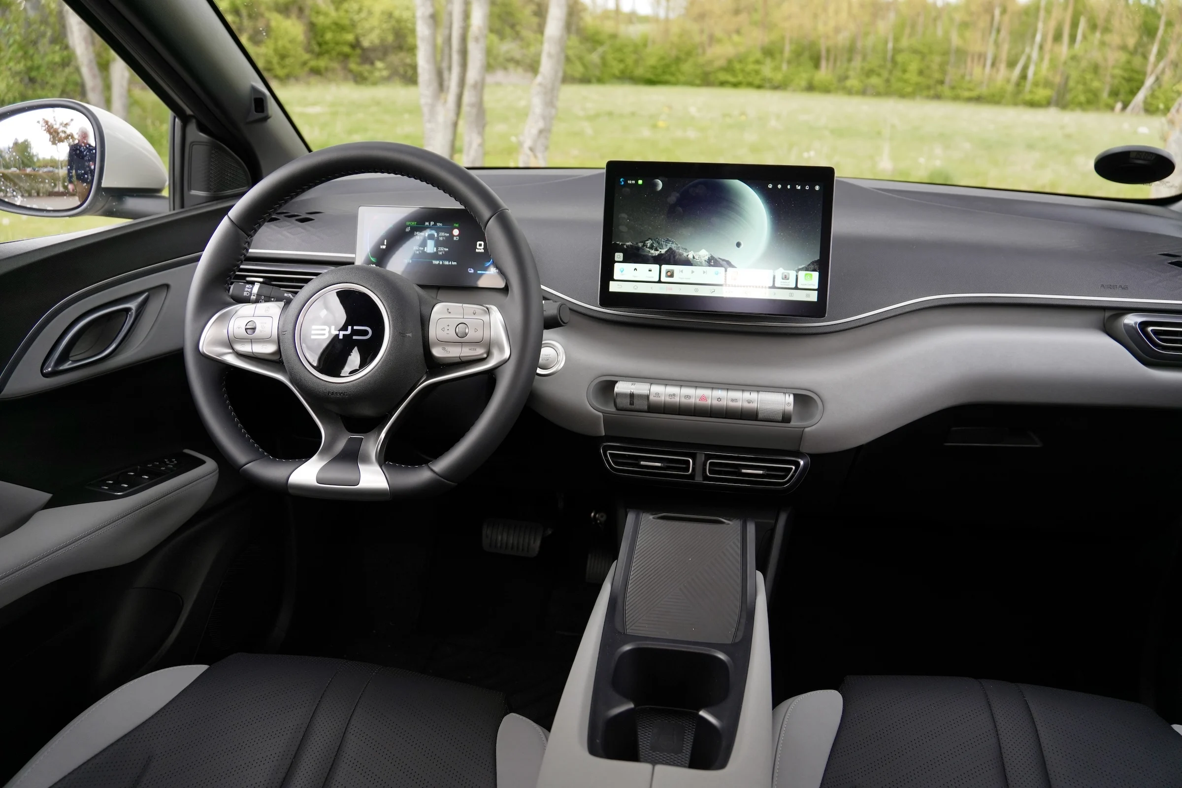DUEL BYD Dolphin Surf vs Renault Twingo E-Tech MBB 0546